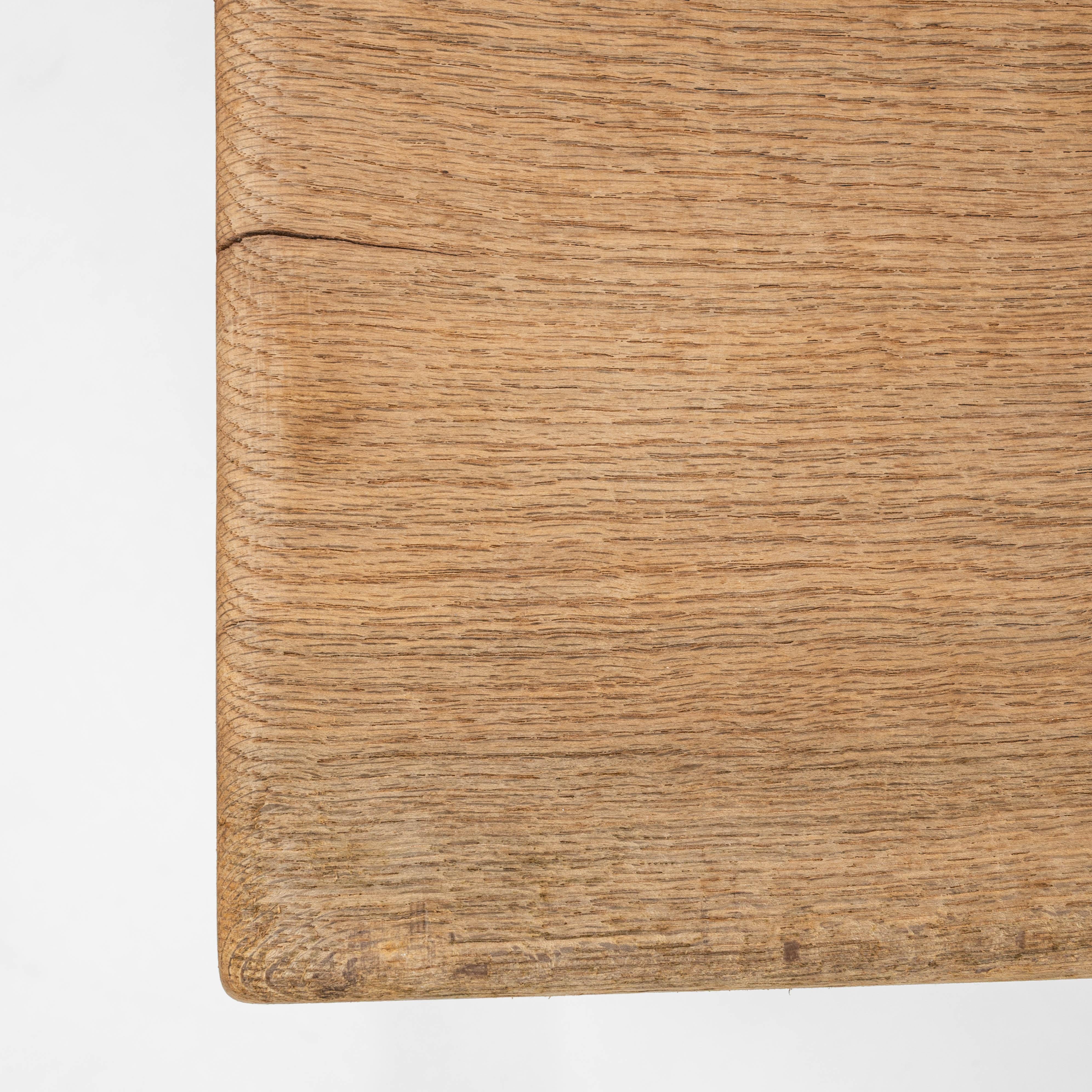 Table de salle à manger en Oak français des années 1900 en vente 5