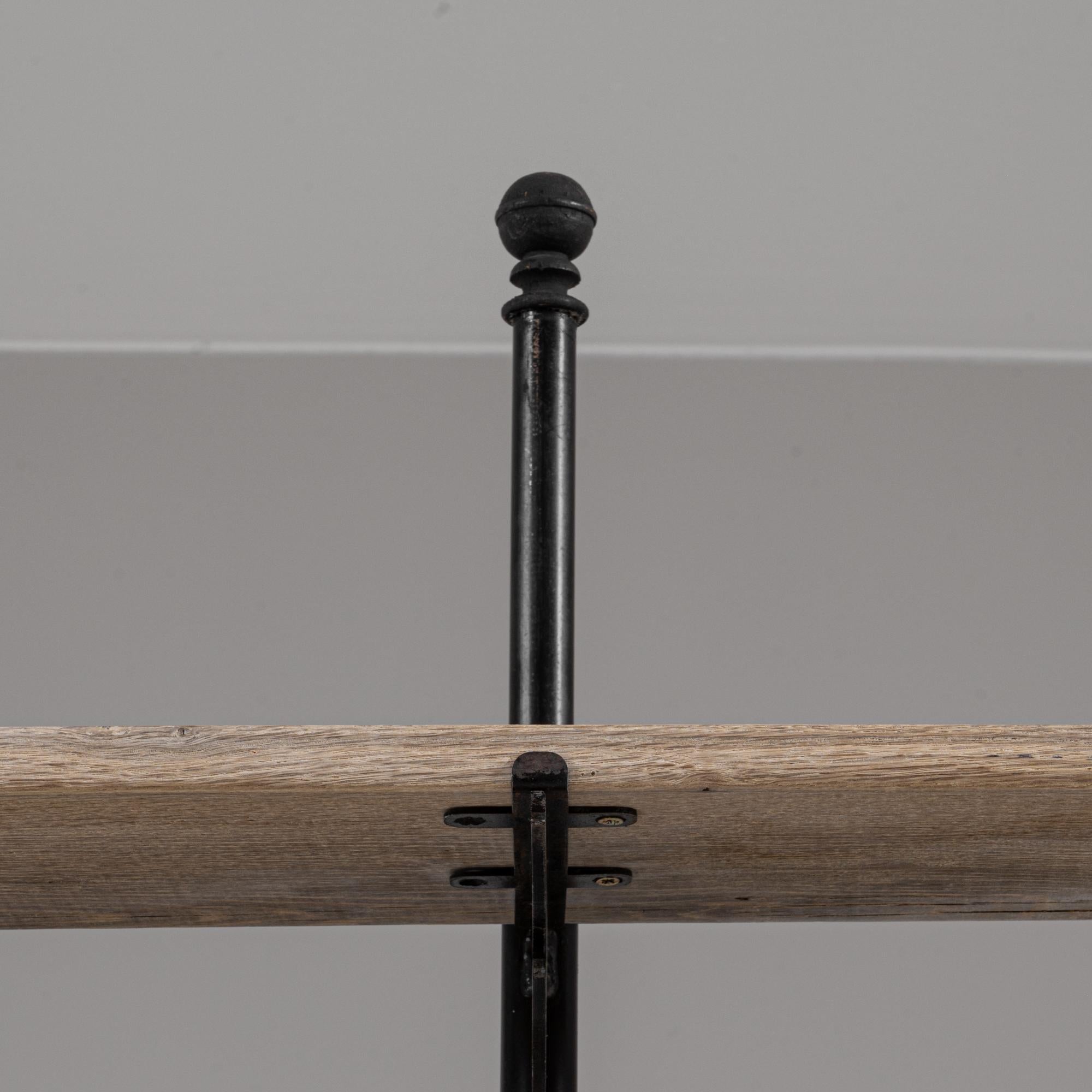 Mobile da esposizione in Oak francese degli anni '1900 in vendita 9