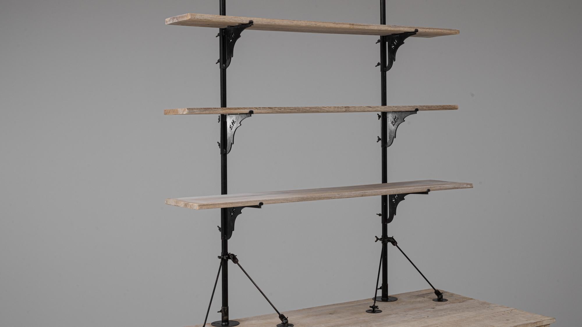 Mobile da esposizione in Oak francese degli anni '1900 in vendita 3
