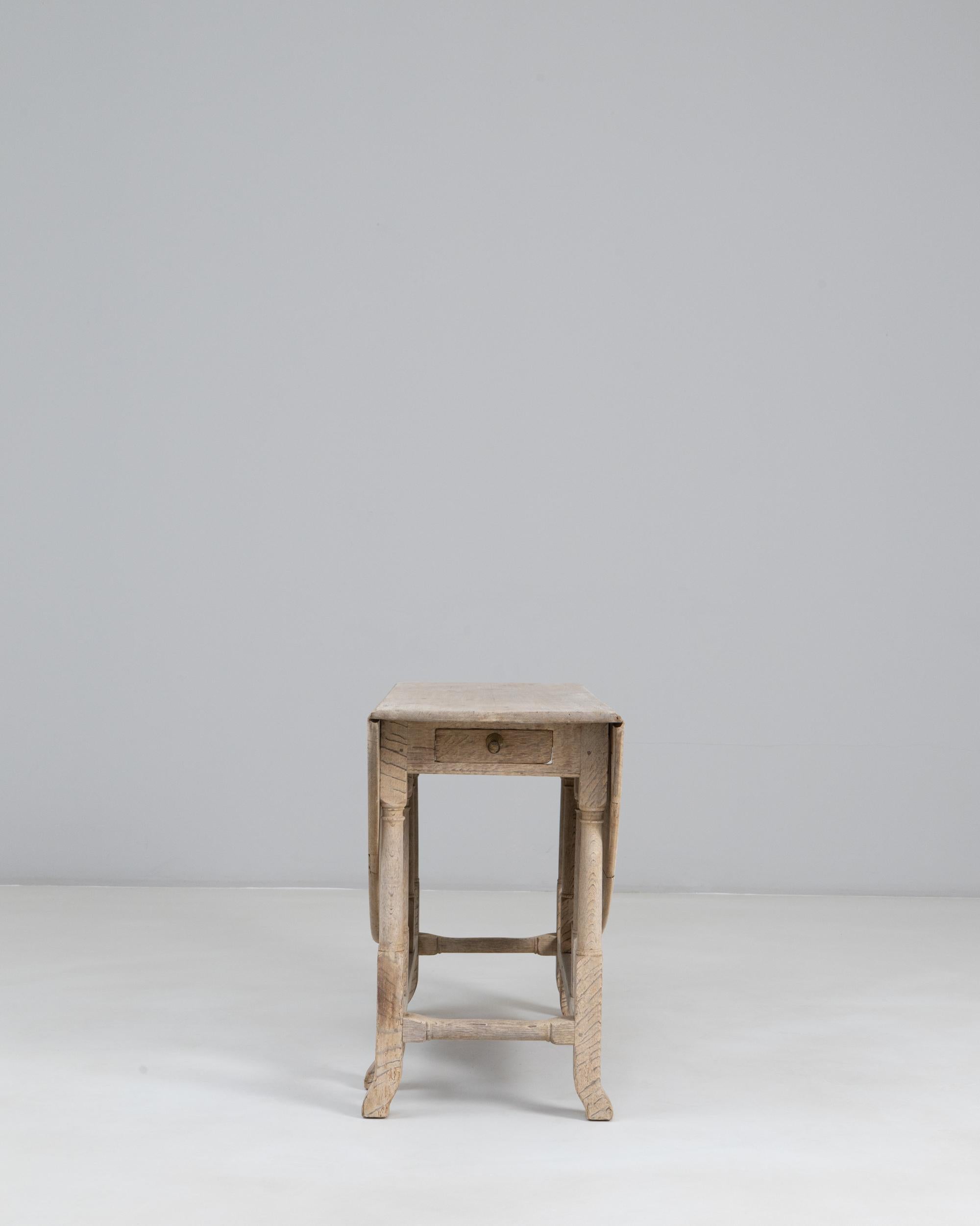 1900s French Oak Drop Leaf Table For Sale 6