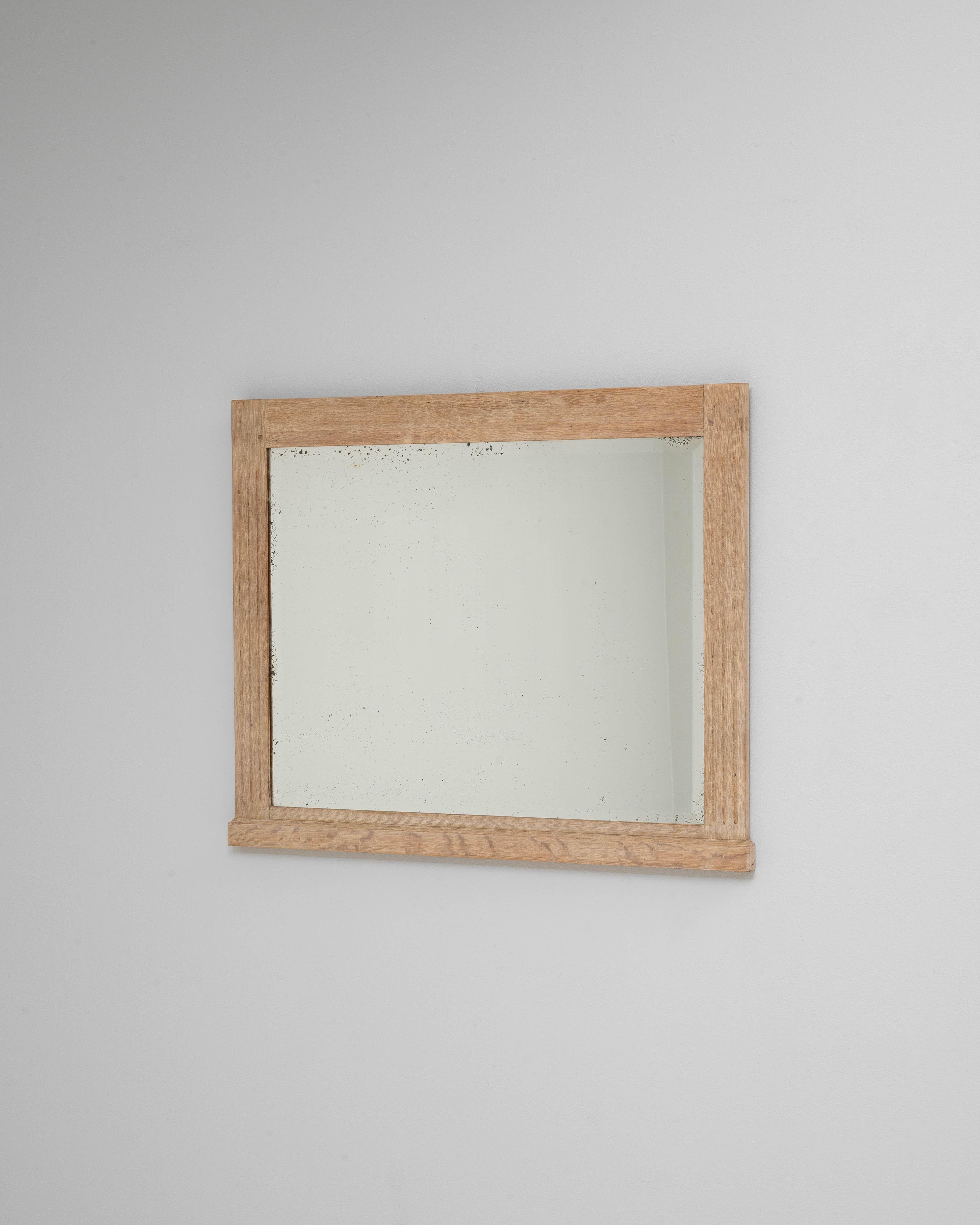 Specchio in Oak francese del 1900 In condizioni buone in vendita a High Point, NC