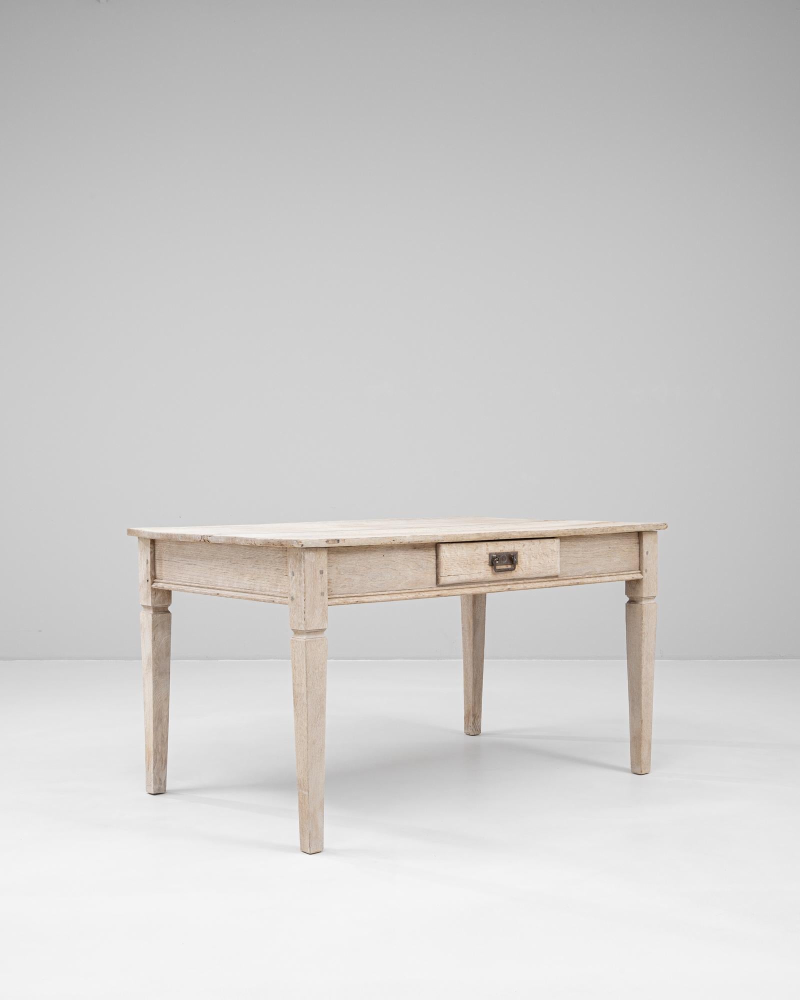 1900s Französisch Oak Tisch (20. Jahrhundert) im Angebot