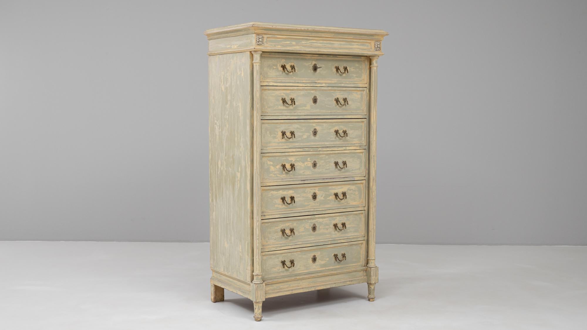 1900s French Provincial 7-Drawer Semainier Chest For Sale 5