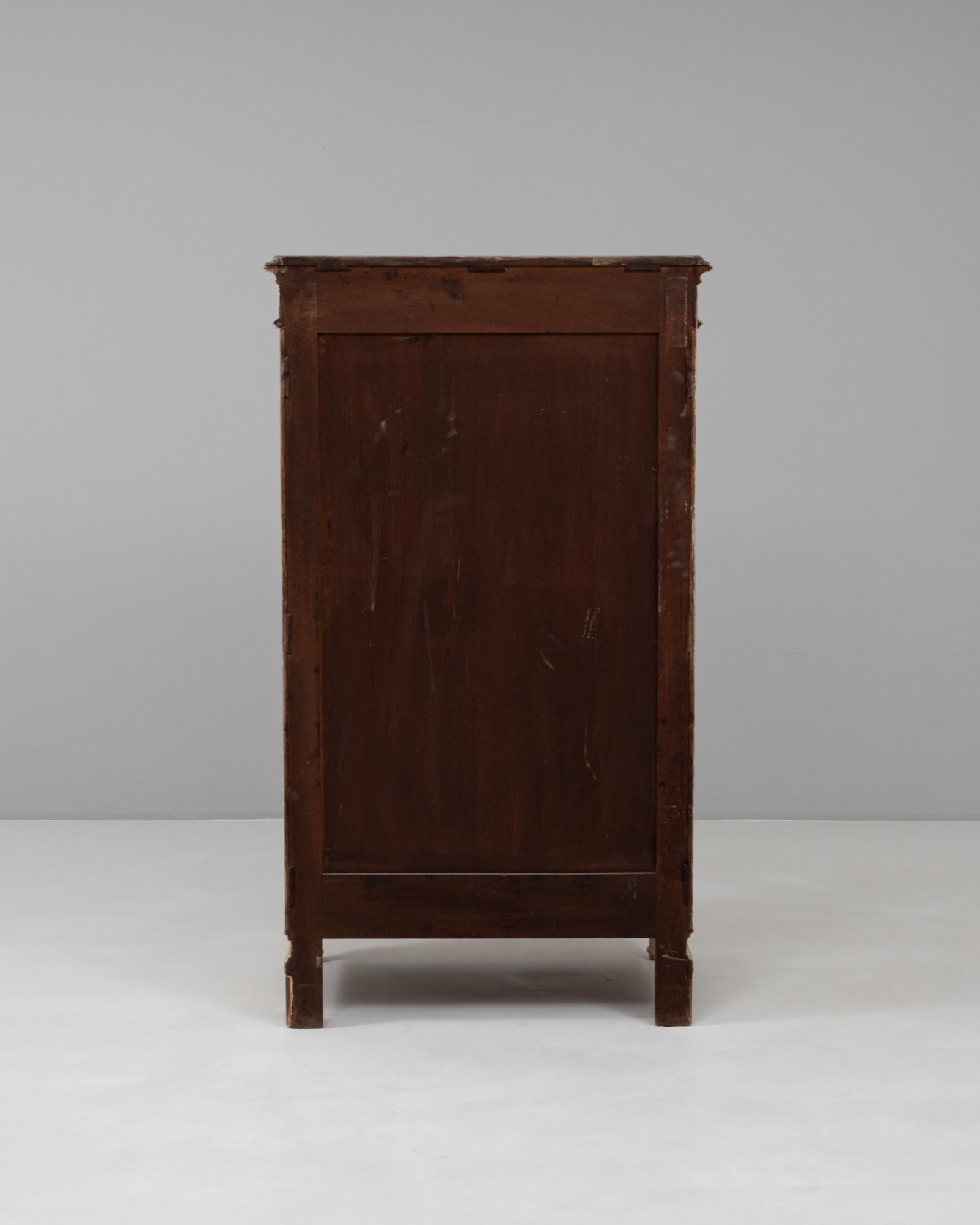 1900s French Provincial 7-Drawer Semainier Chest For Sale 10