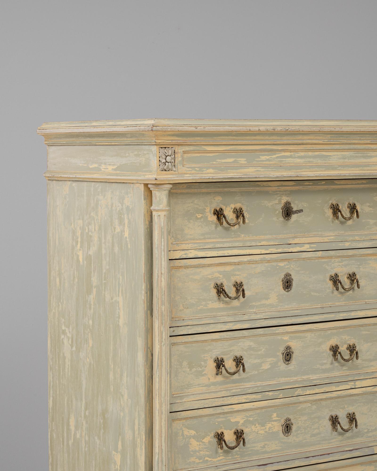 1900s French Provincial 7-Drawer Semainier Chest For Sale 4