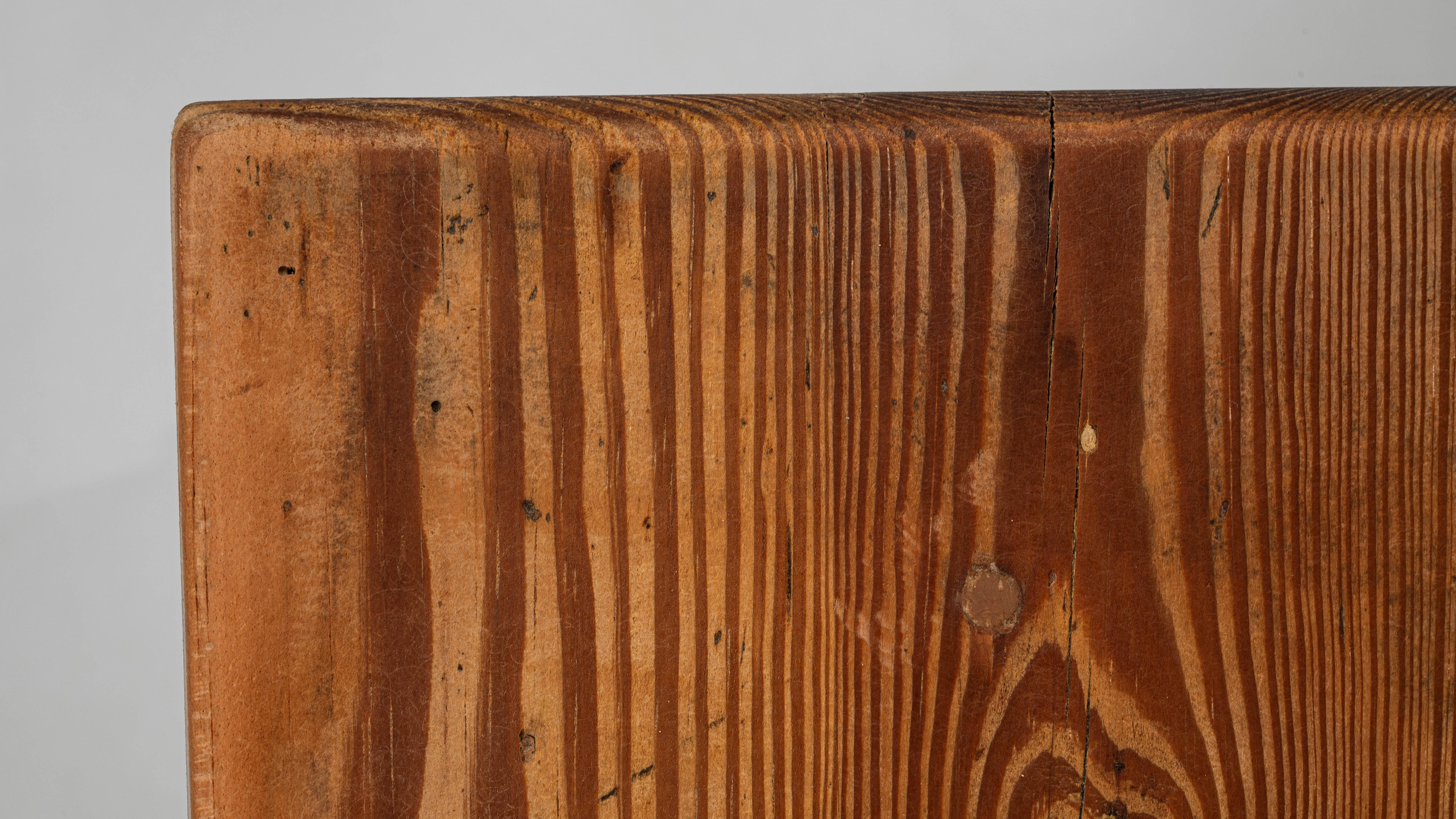 1900s Französisch Provincial geschnitzt hölzerne Ladentheke im Angebot 10