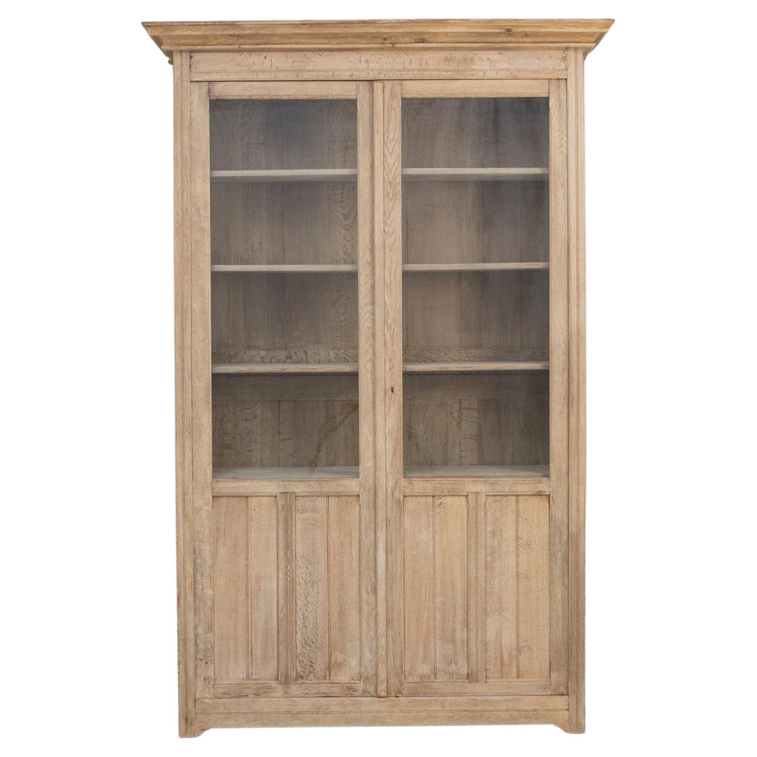 1900s French Provincial Oak Vitrine