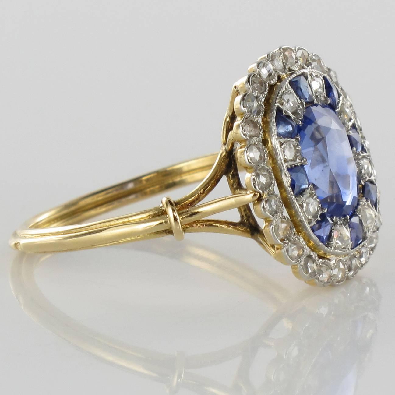 1900s French Sapphire Diamond Platinium Yellow Gold Antique Ring In Excellent Condition In Poitiers, FR