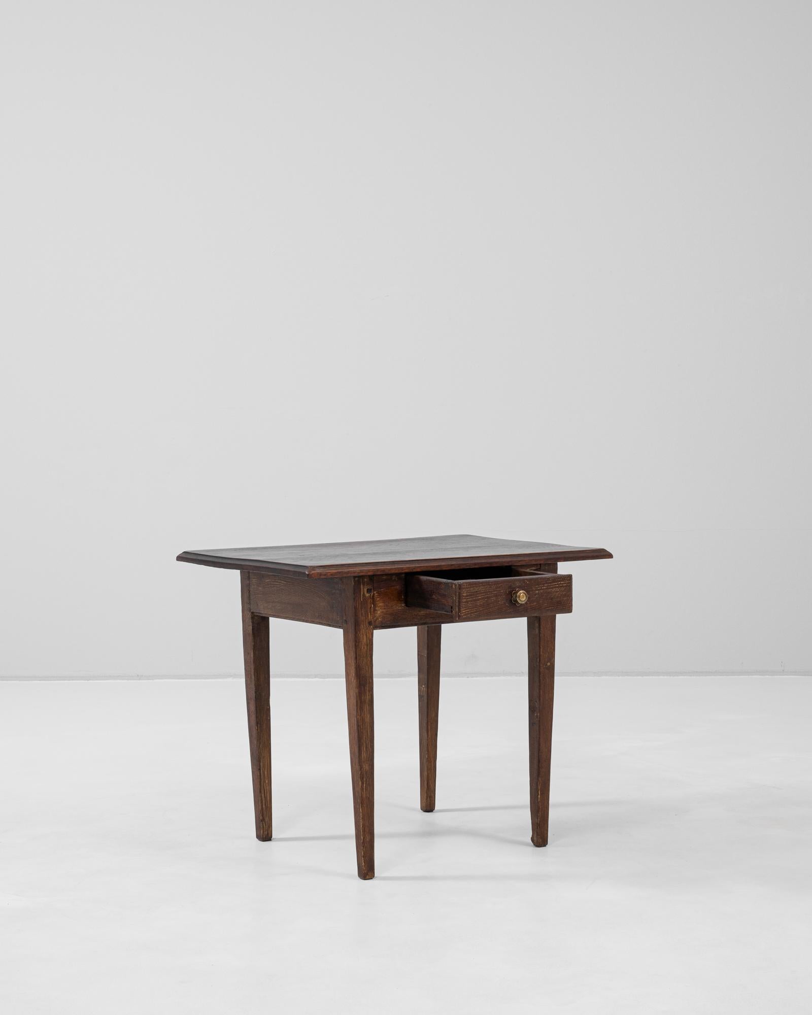 1900s French Side Table For Sale 1