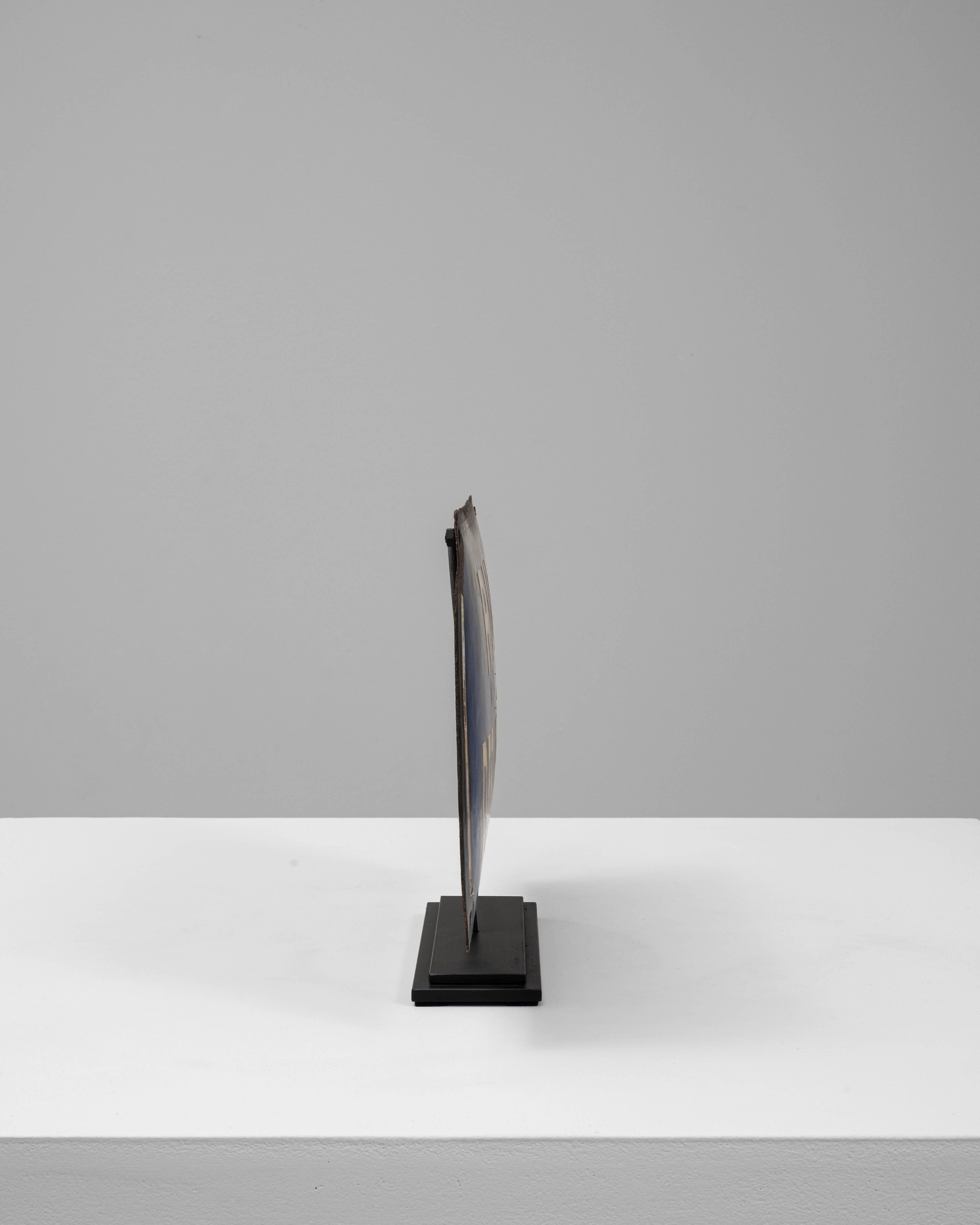 Rue des Prêtres 1900, panneau en métal sur pied en vente 2