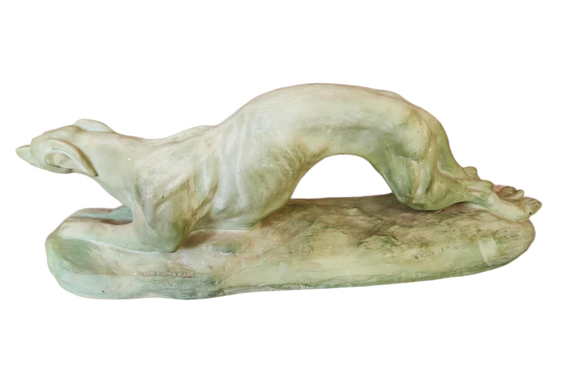 Escultura de sabueso de terracota francesa de 1900 en Excelente estado para la venta en Los Angeles, CA