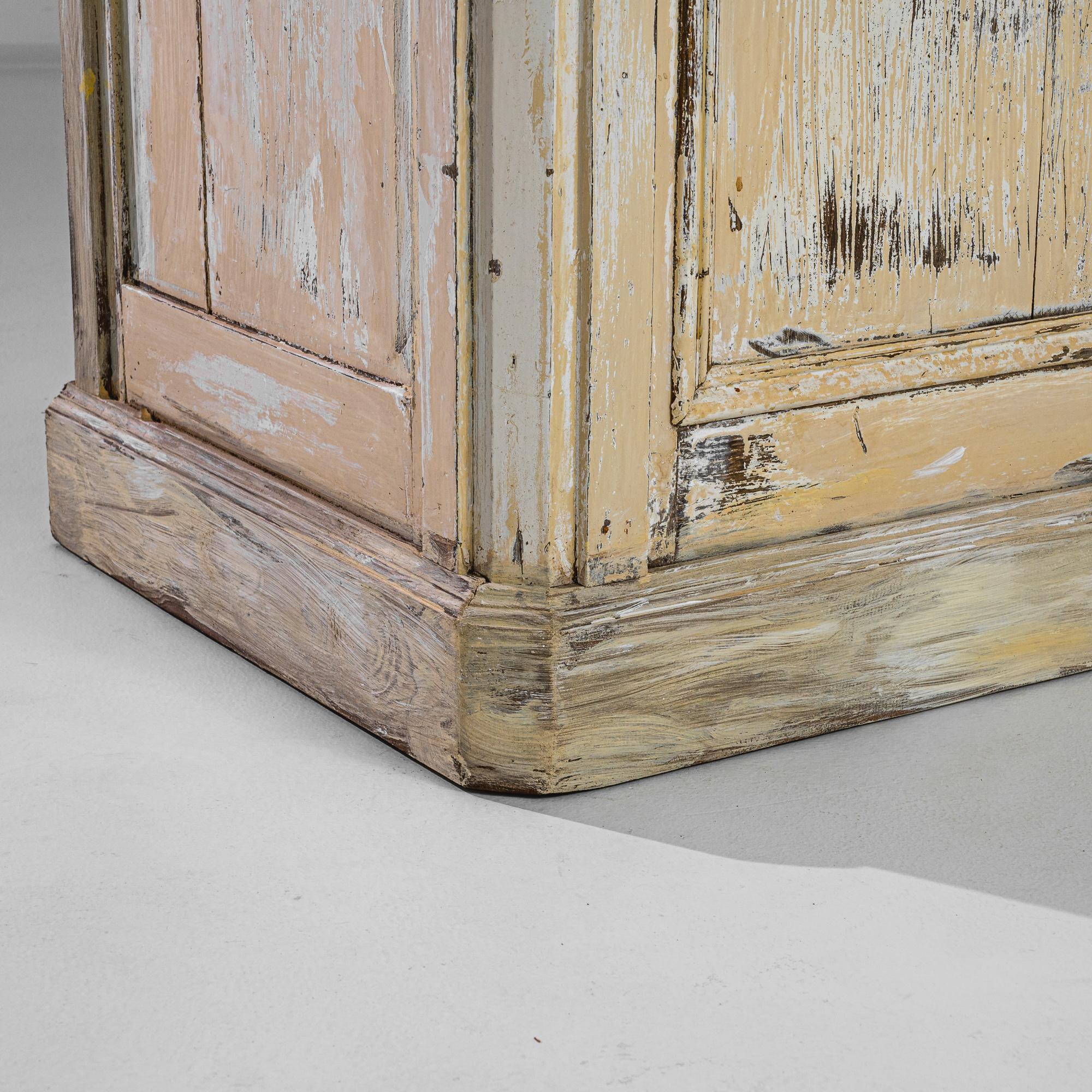 1900s French White Patinated Bar For Sale 2