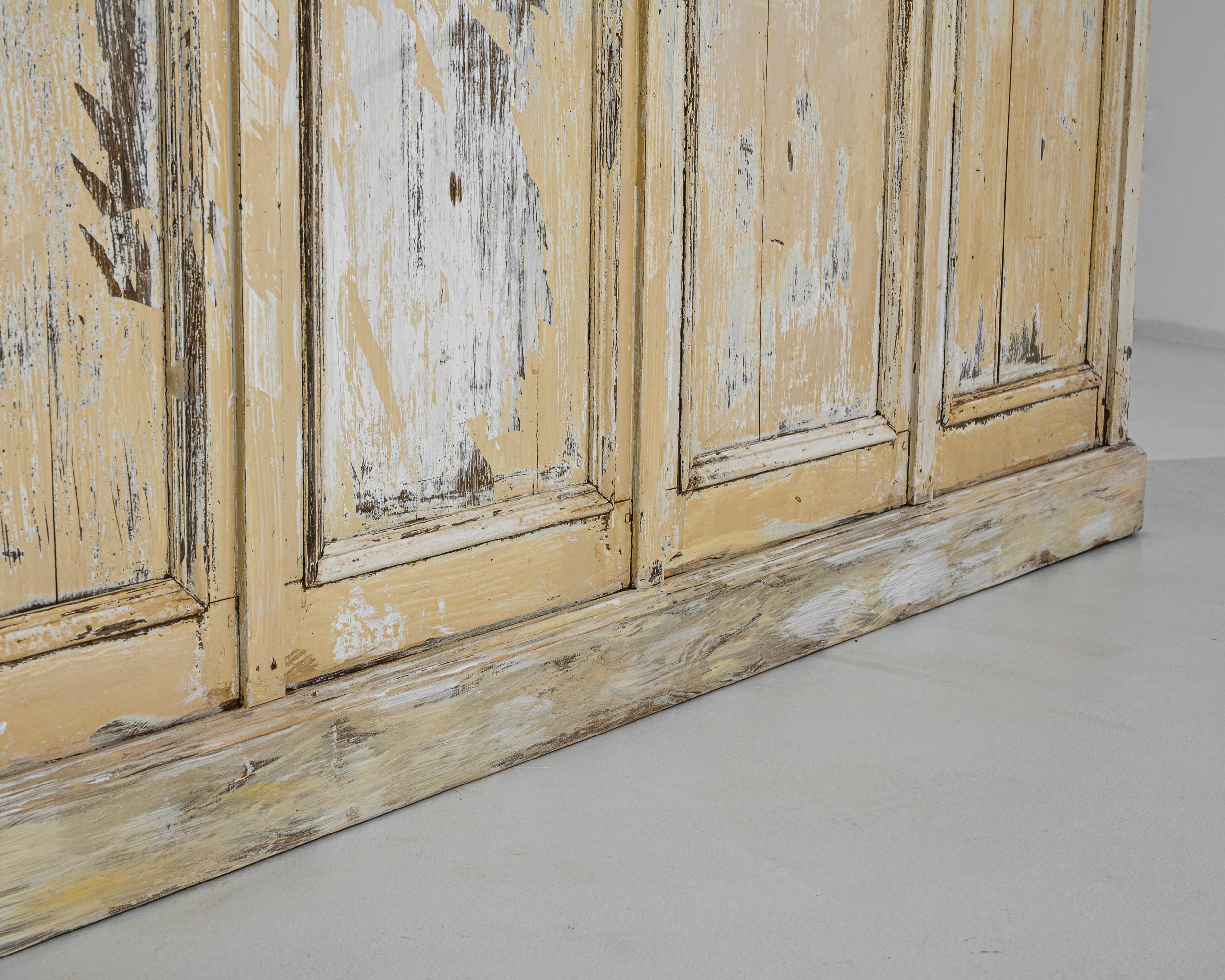 1900s French White Patinated Bar For Sale 3