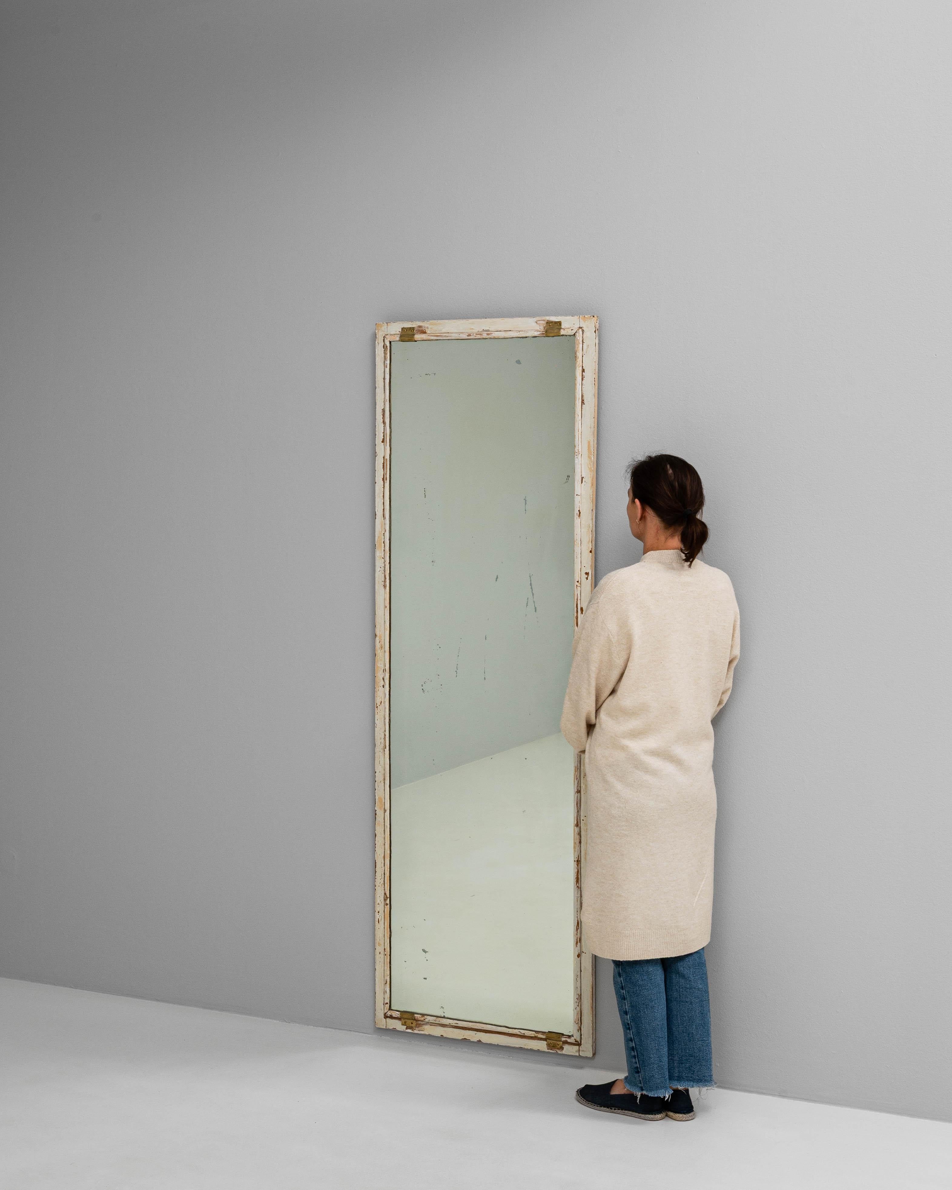 20th Century 1900s French White Patinated Wooden Floor Mirror For Sale