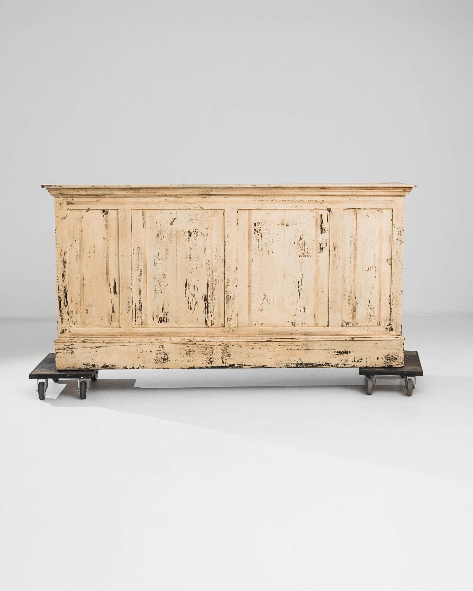 Francese 1900s French Wood Patinated Bar in vendita