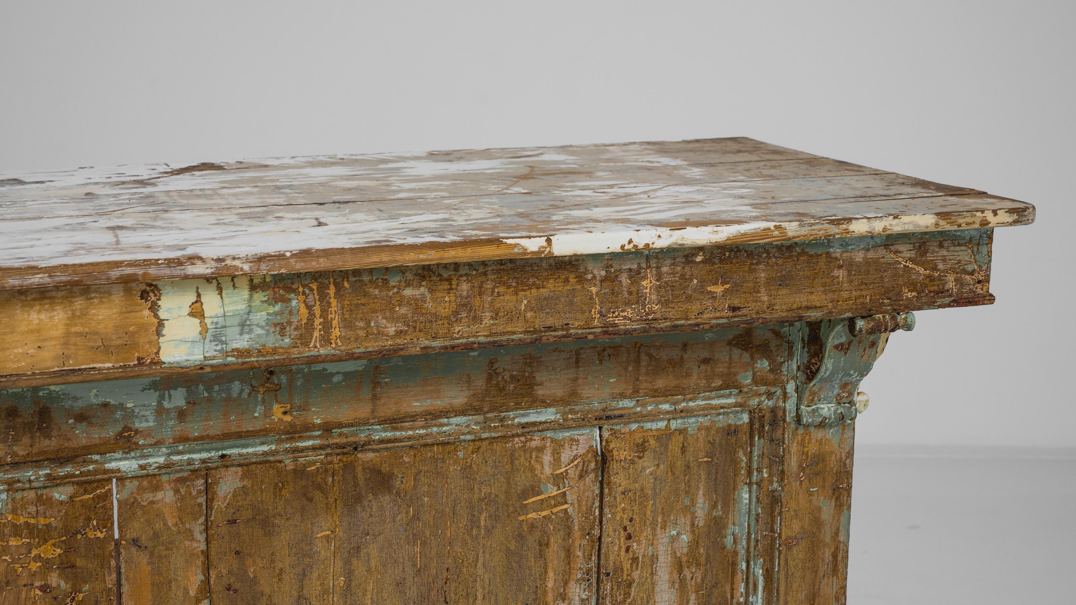 1900s French Wood Patinated Bar For Sale 3