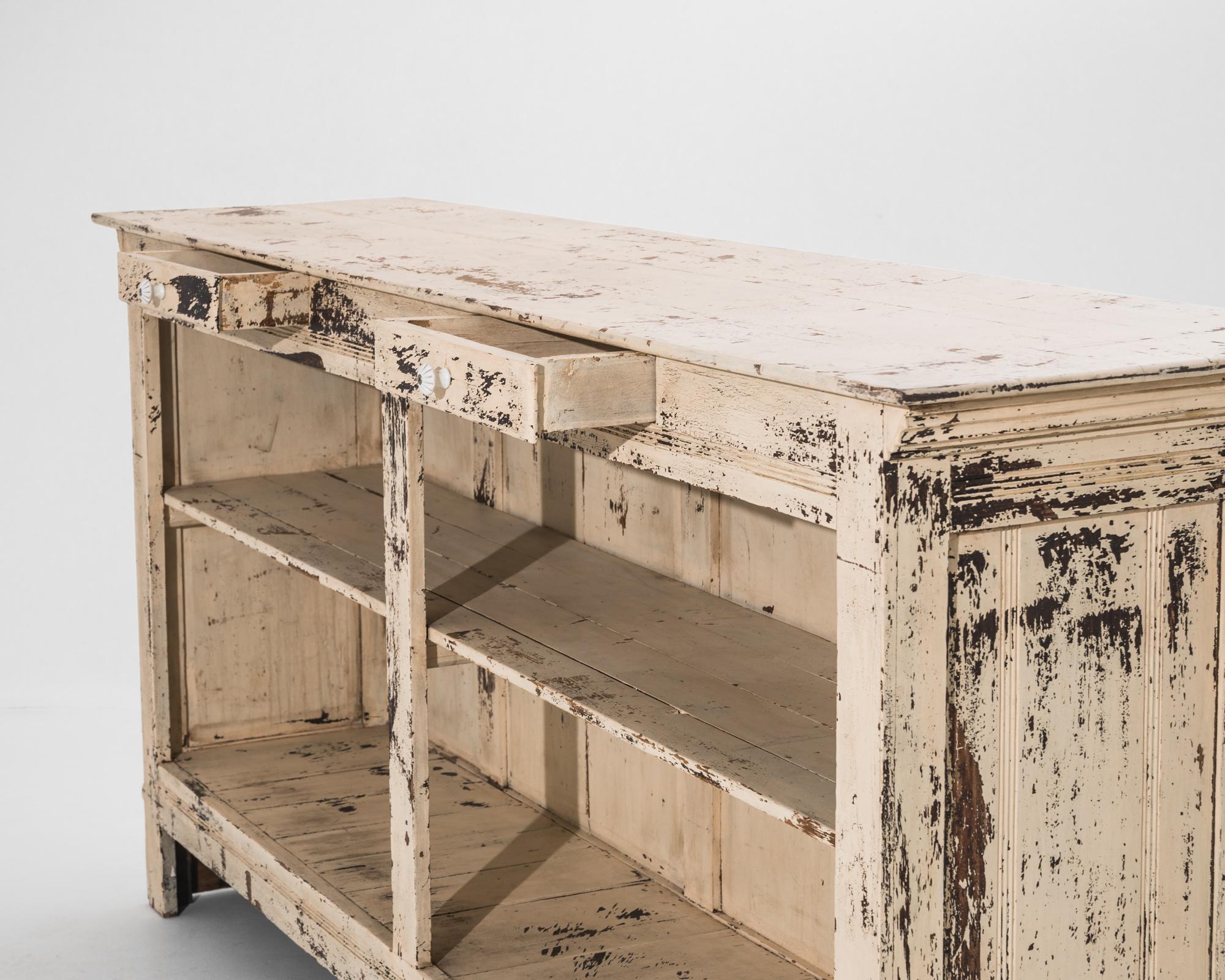Legno 1900s French Wood Patinated Bar in vendita