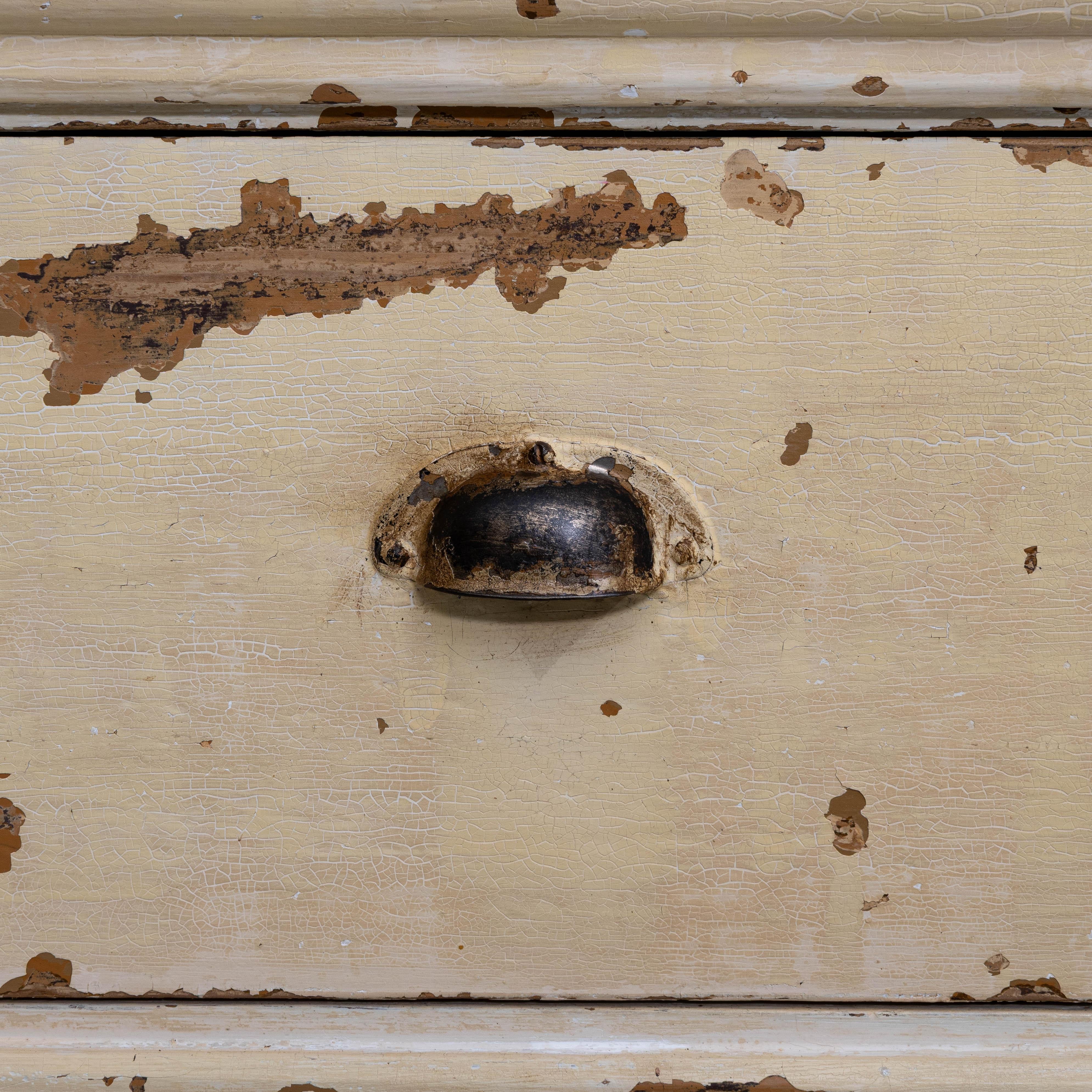 1900s French Wood Patinated Buffet en vente 4