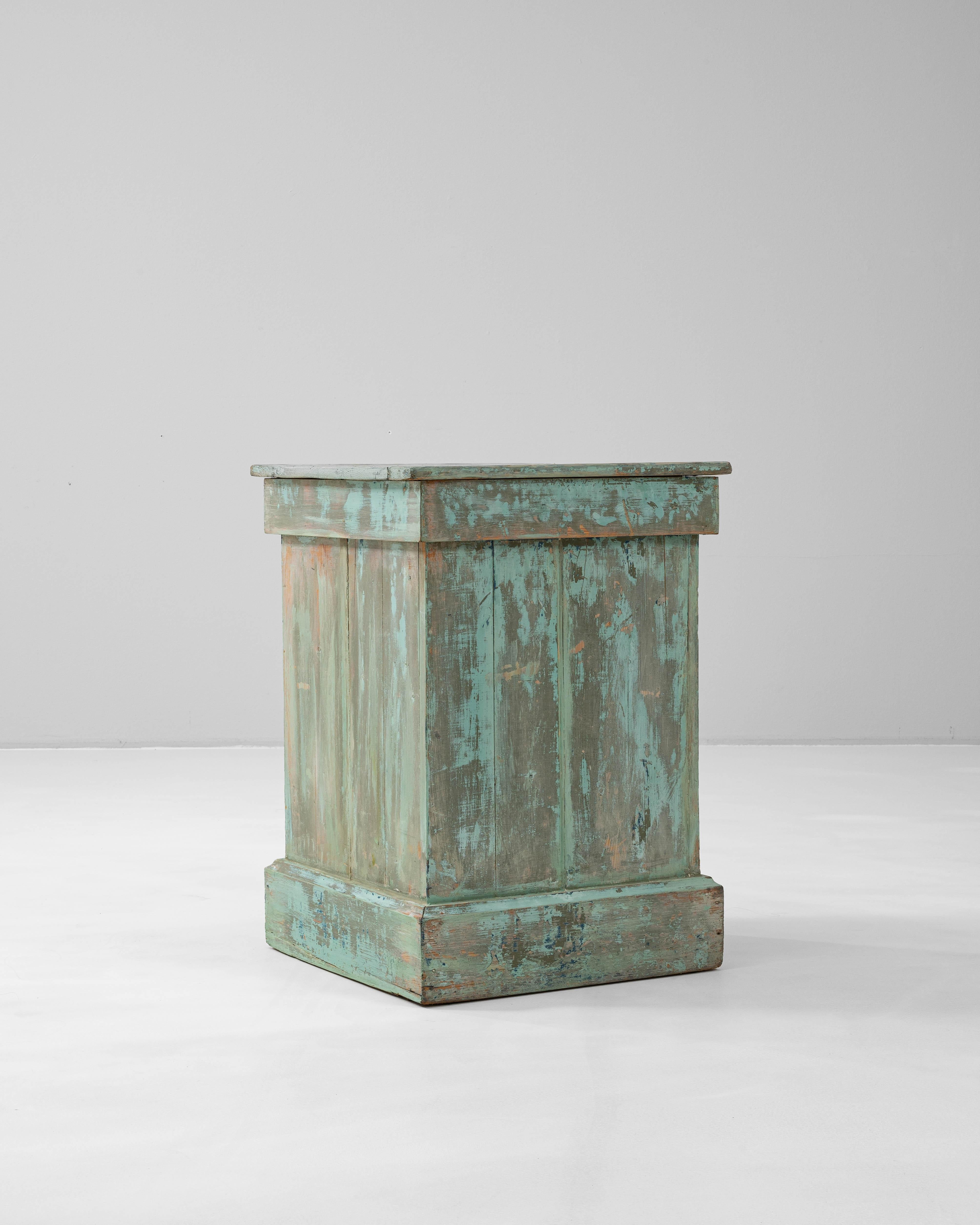 1900s French Wood Patinated Pedestal siglo XX en venta