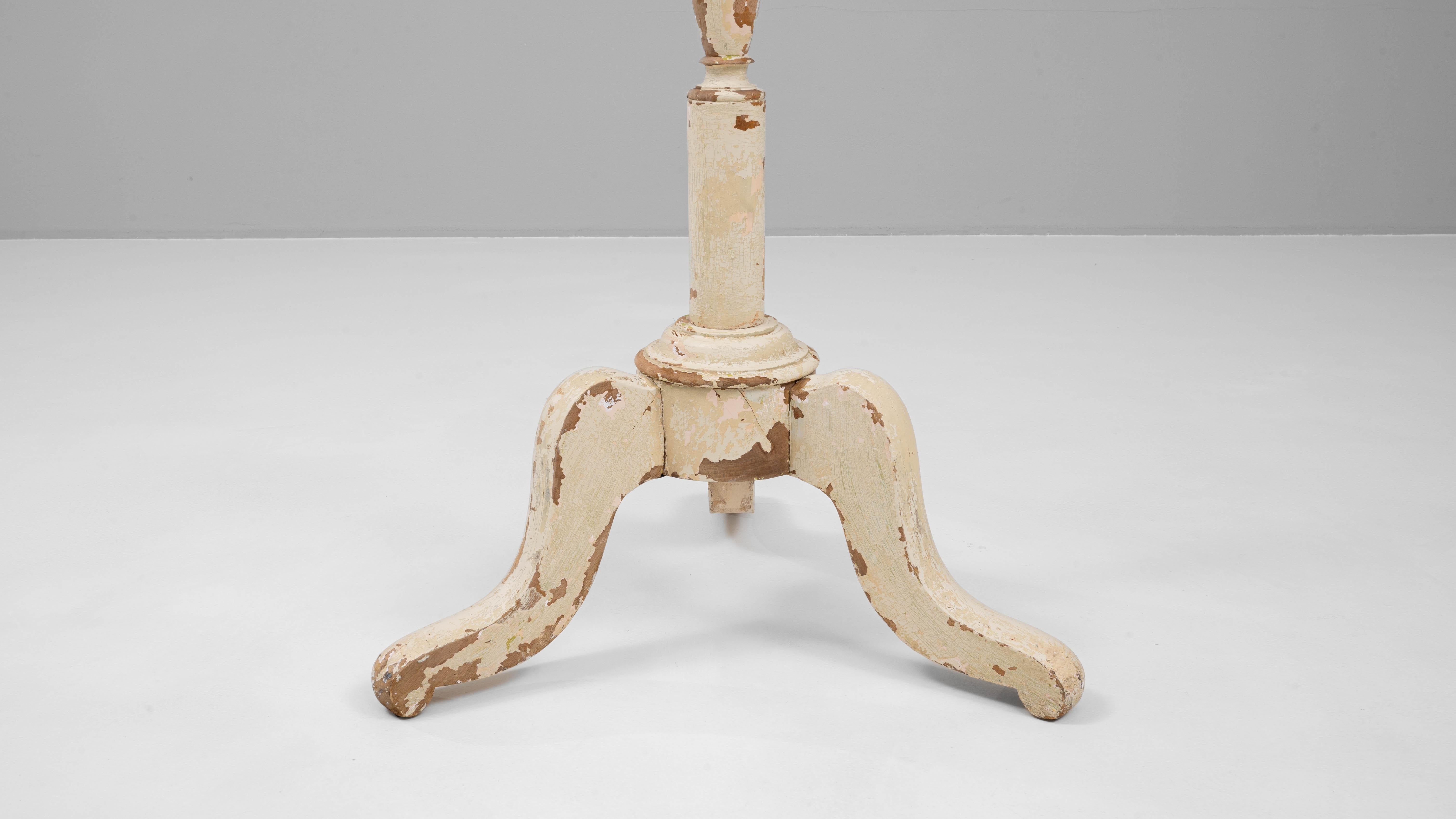 Französischer Stehleuchter aus weiß patiniertem Holz, 1900er Jahre im Angebot 4