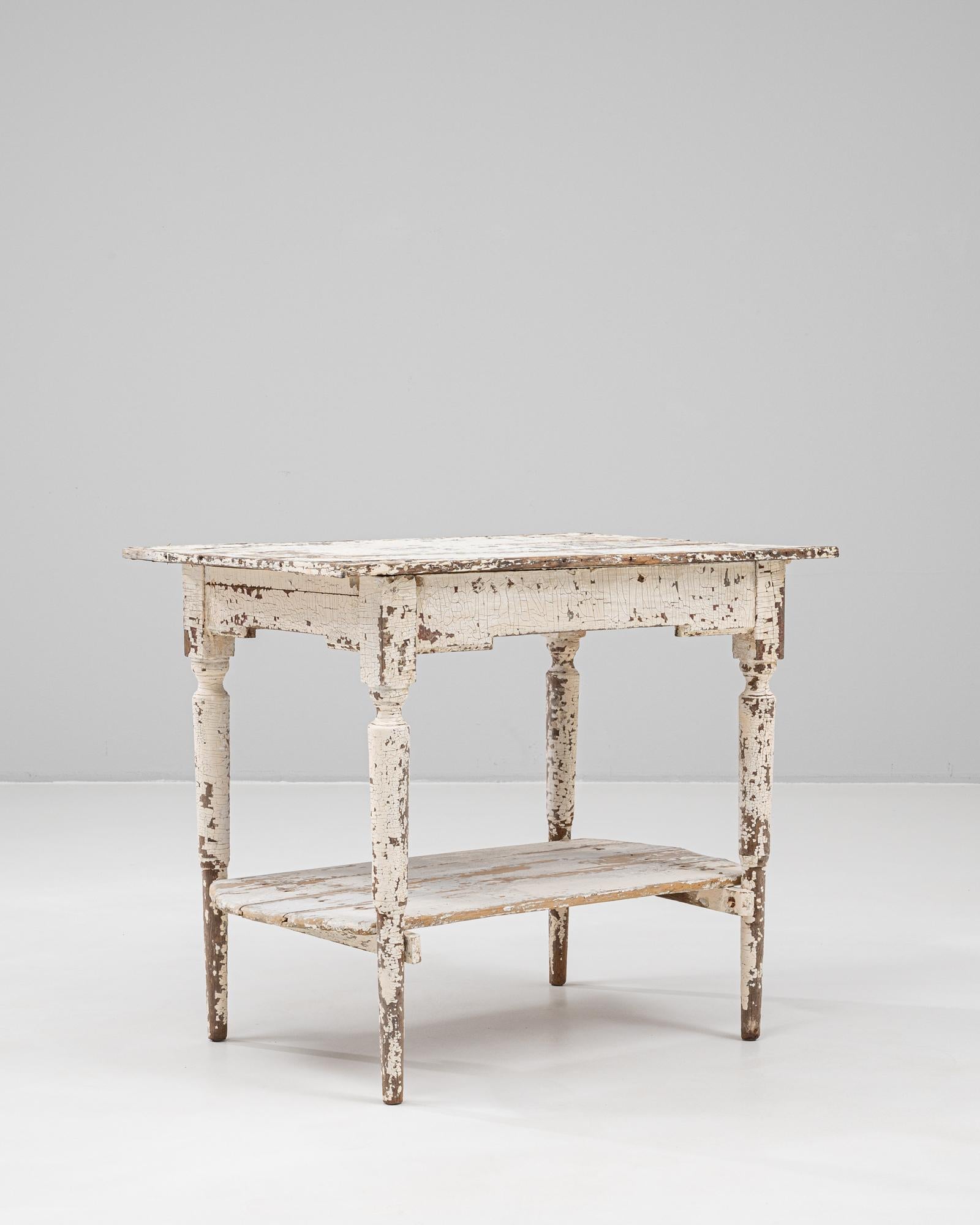 Legno 1900s French Wood White Patinated Table in vendita