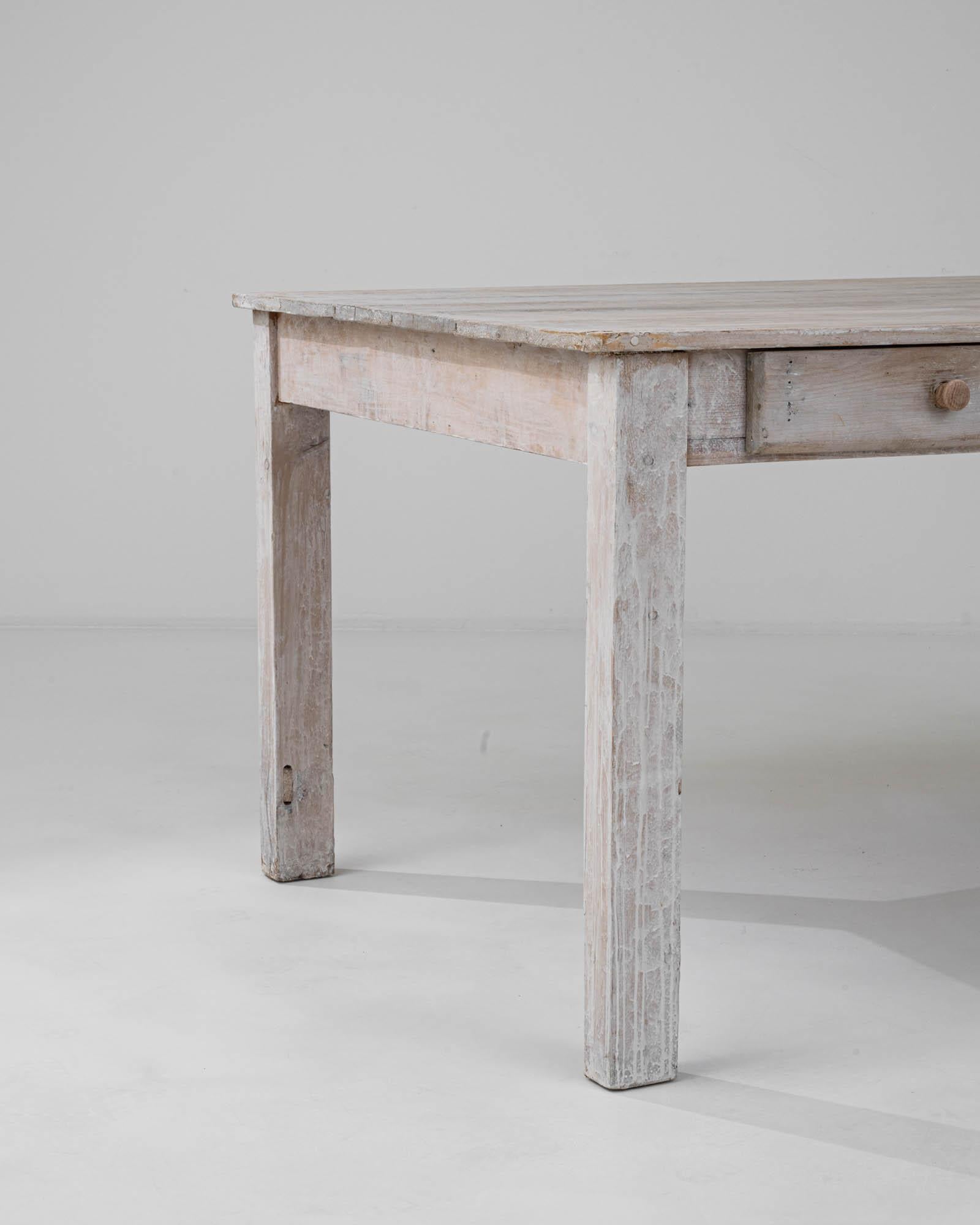 1900s French Wood White Patinated Table For Sale 3