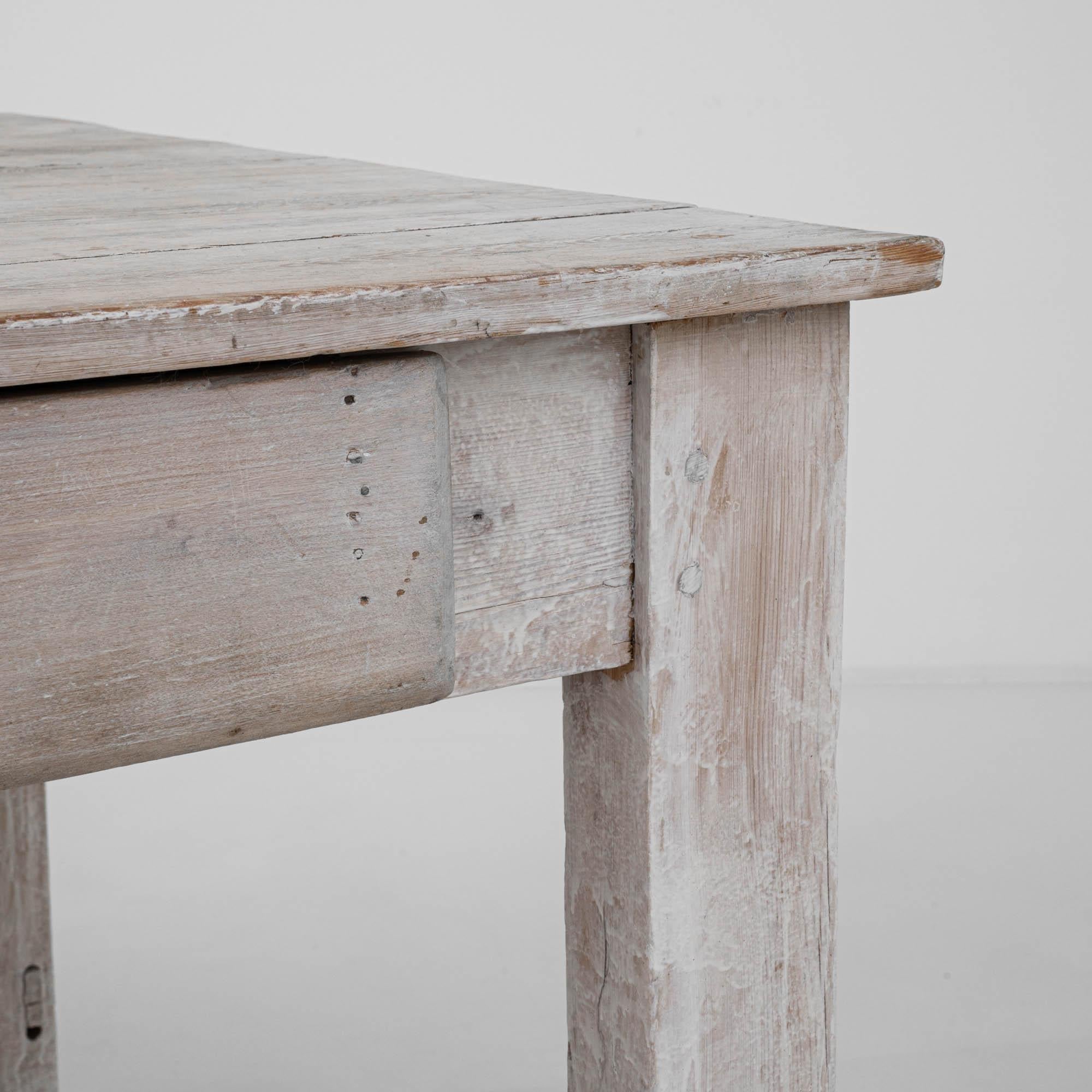 1900s French Wood White Patinated Table For Sale 5