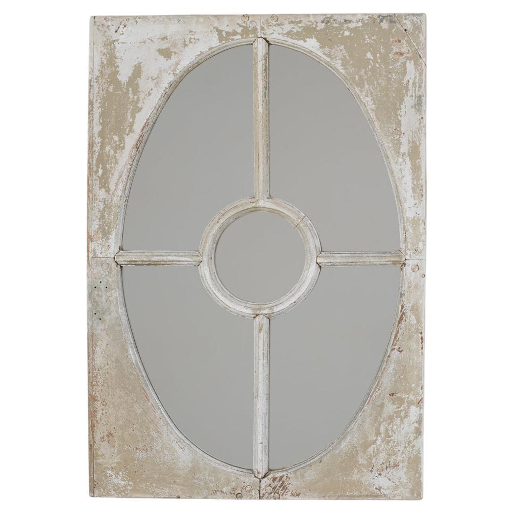 Specchio francese del 1900 in legno bianco patinato a parete