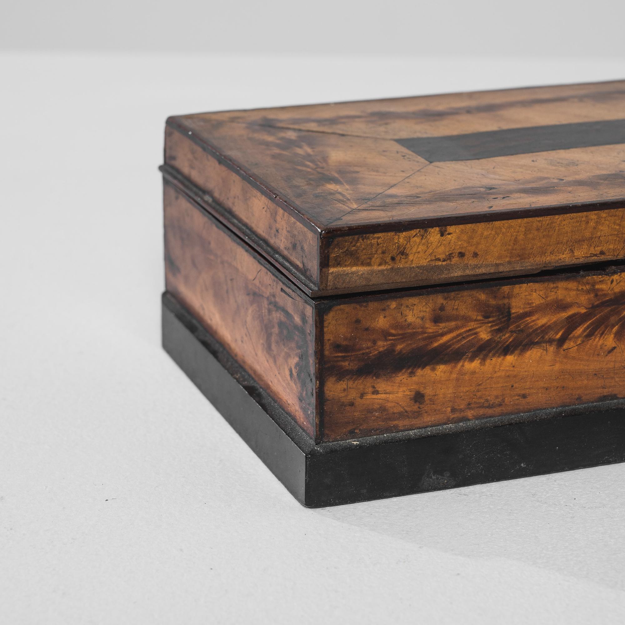 20th Century 1900s French Wooden Box with Original Patina For Sale