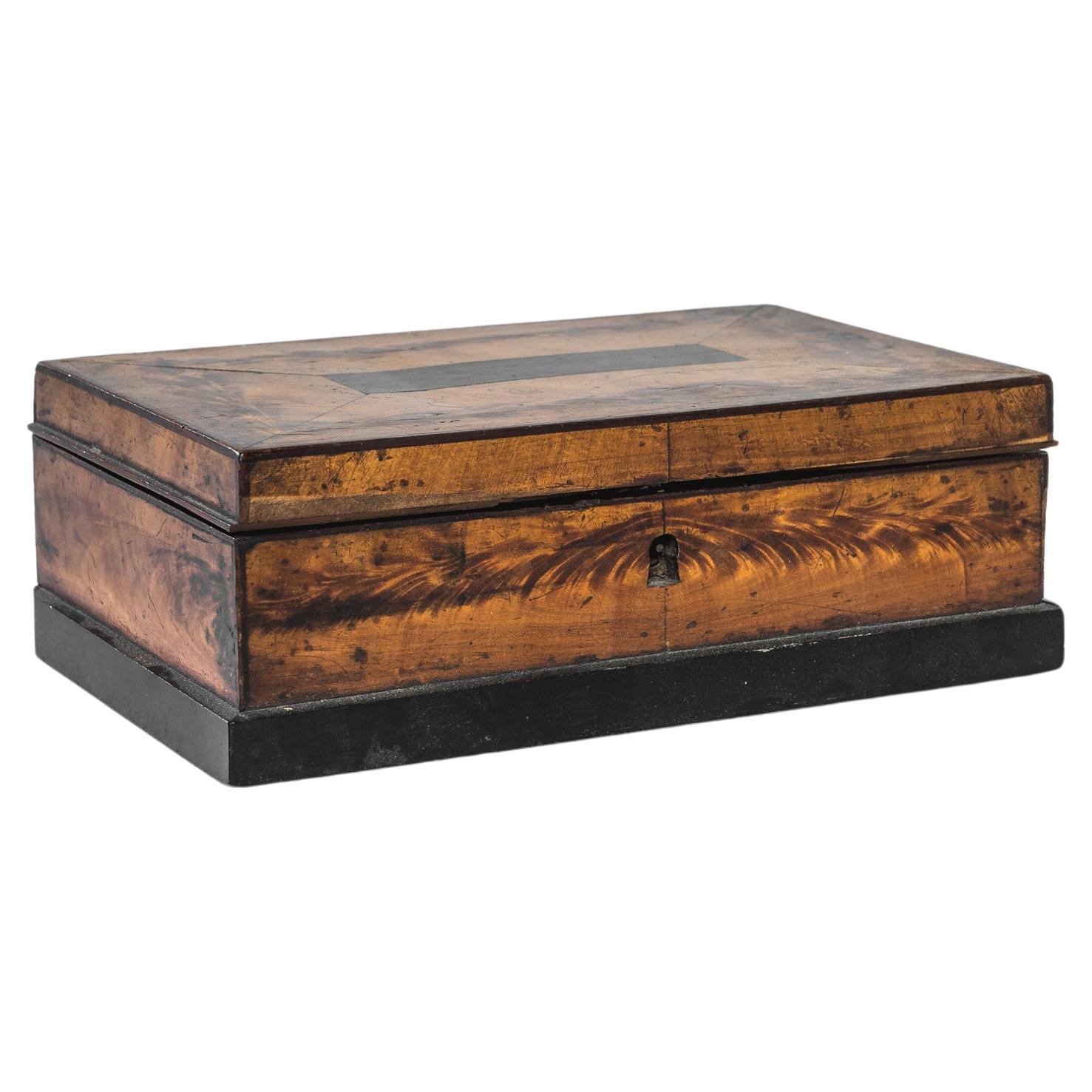 1900s French Wooden Box with Original Patina For Sale
