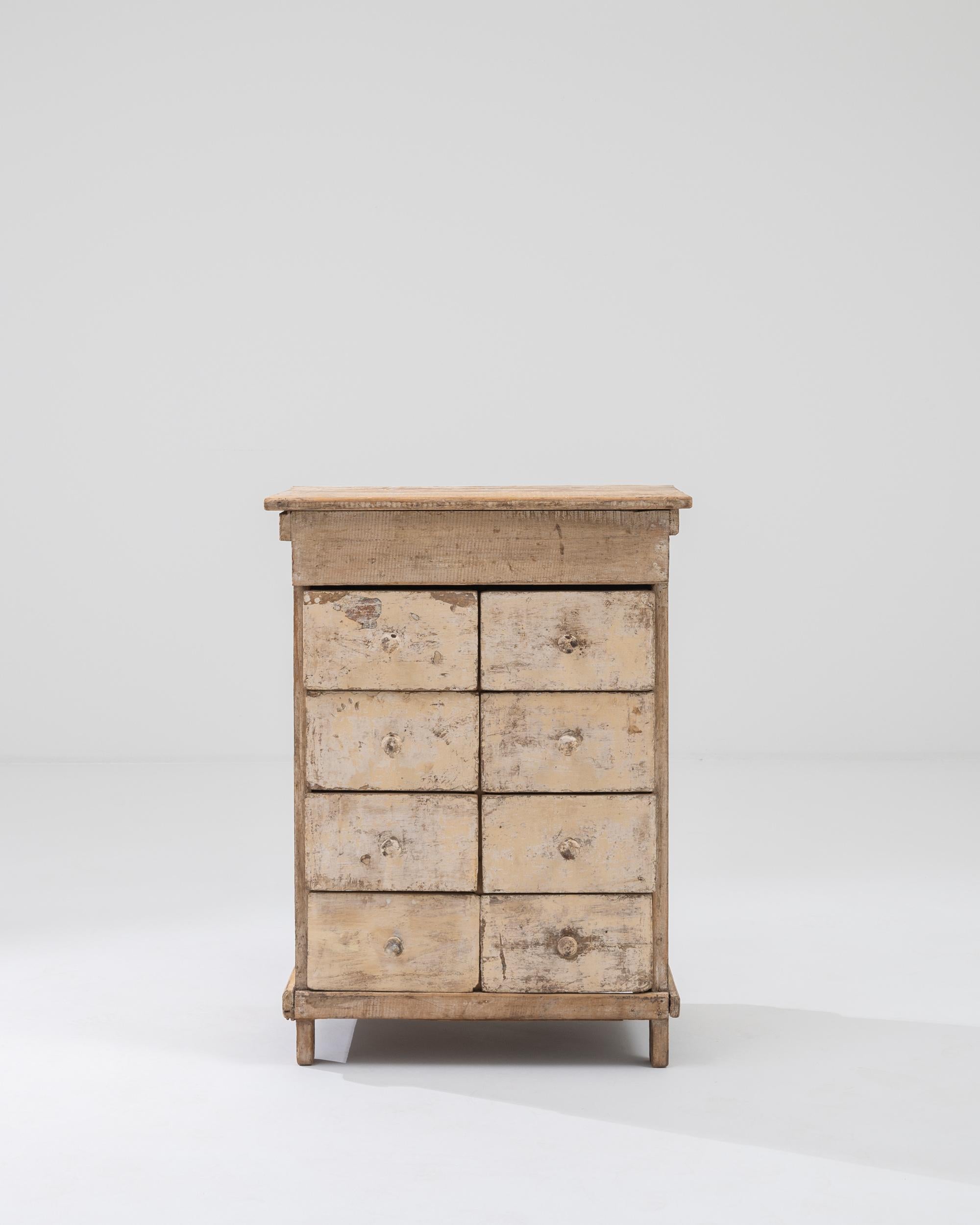 Country 1900s French Wooden Chest of Drawers
