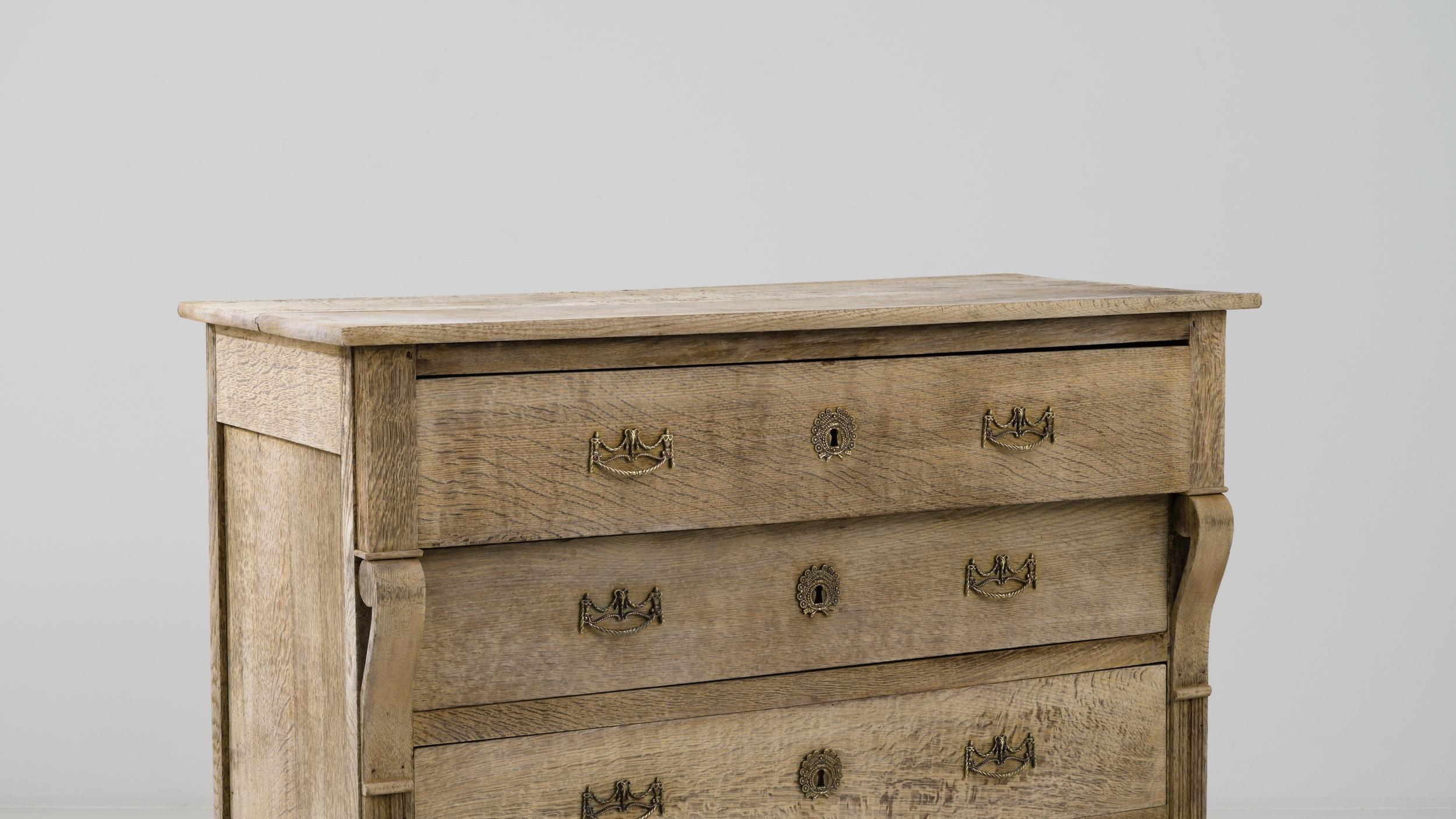 1900s French Wooden Chest of Drawers  2