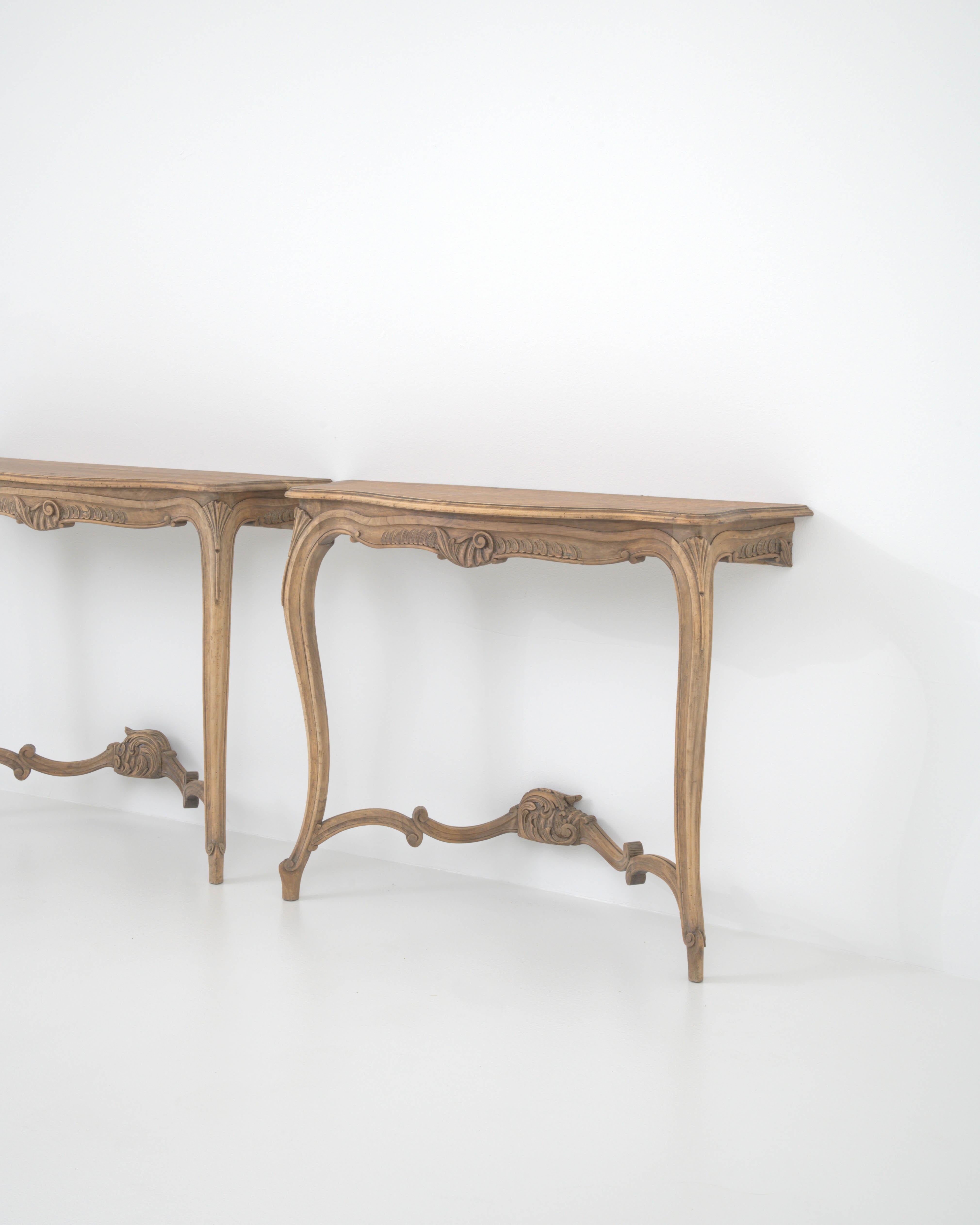1900s French Wooden Console Tables, a Pair For Sale 1
