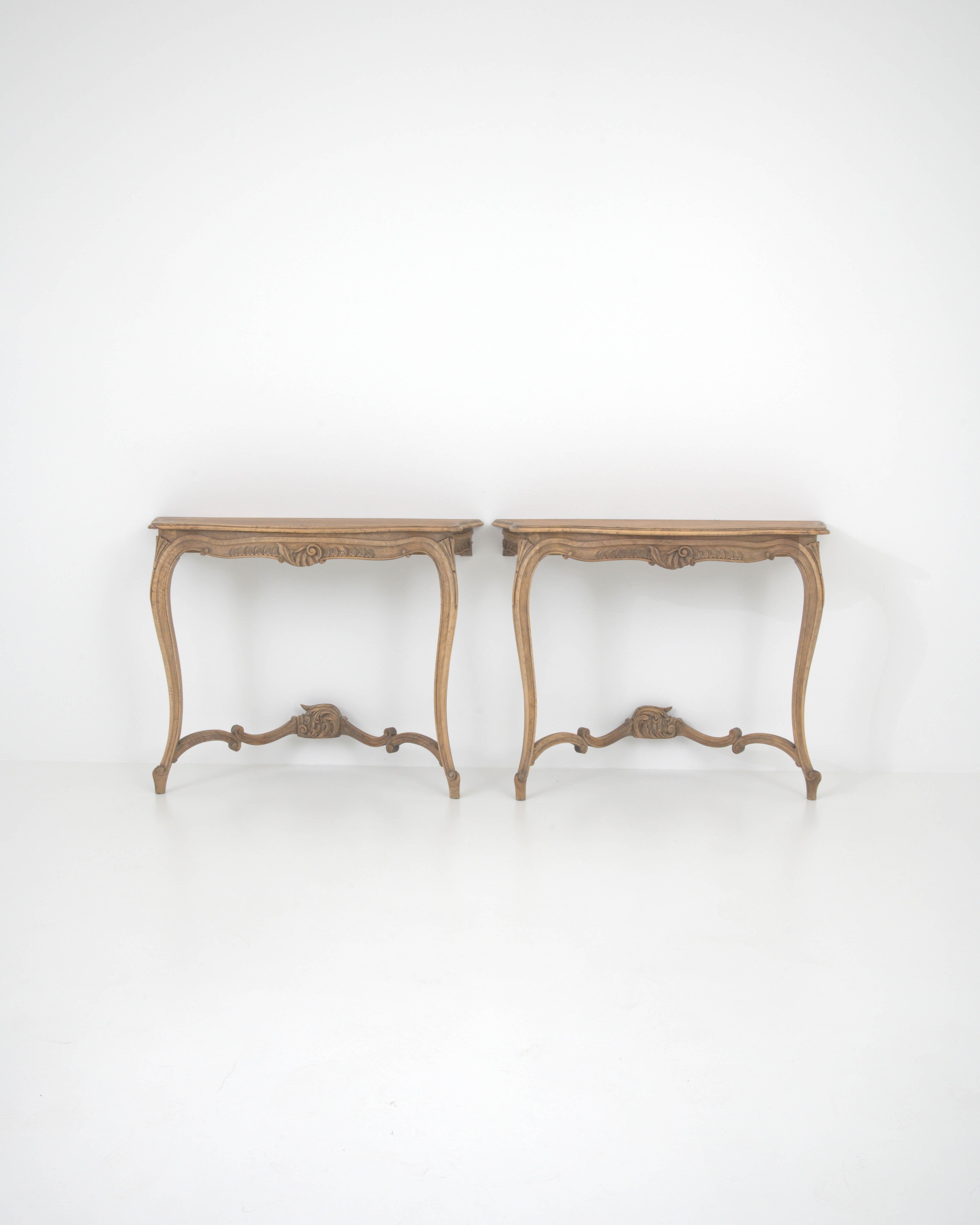 1900s French Wooden Console Tables, a Pair For Sale 2