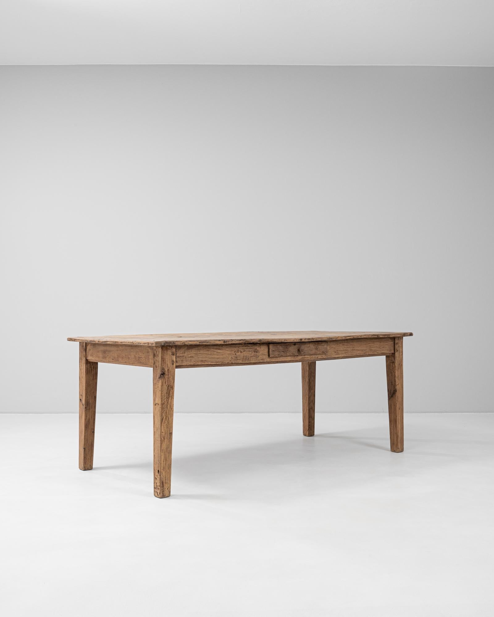 20ième siècle Table de salle à manger en bois français 1900 en vente