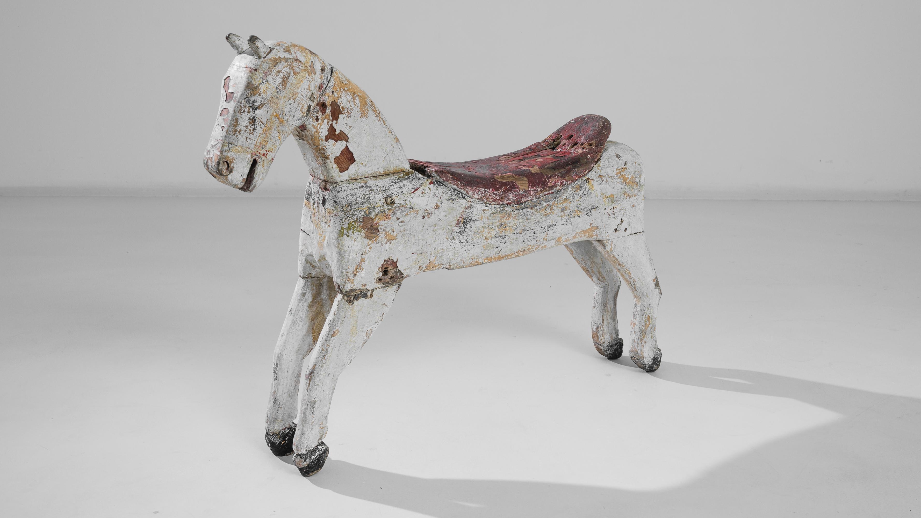 Début du 20ème siècle Années 1900, cheval français en bois avec selle en vente
