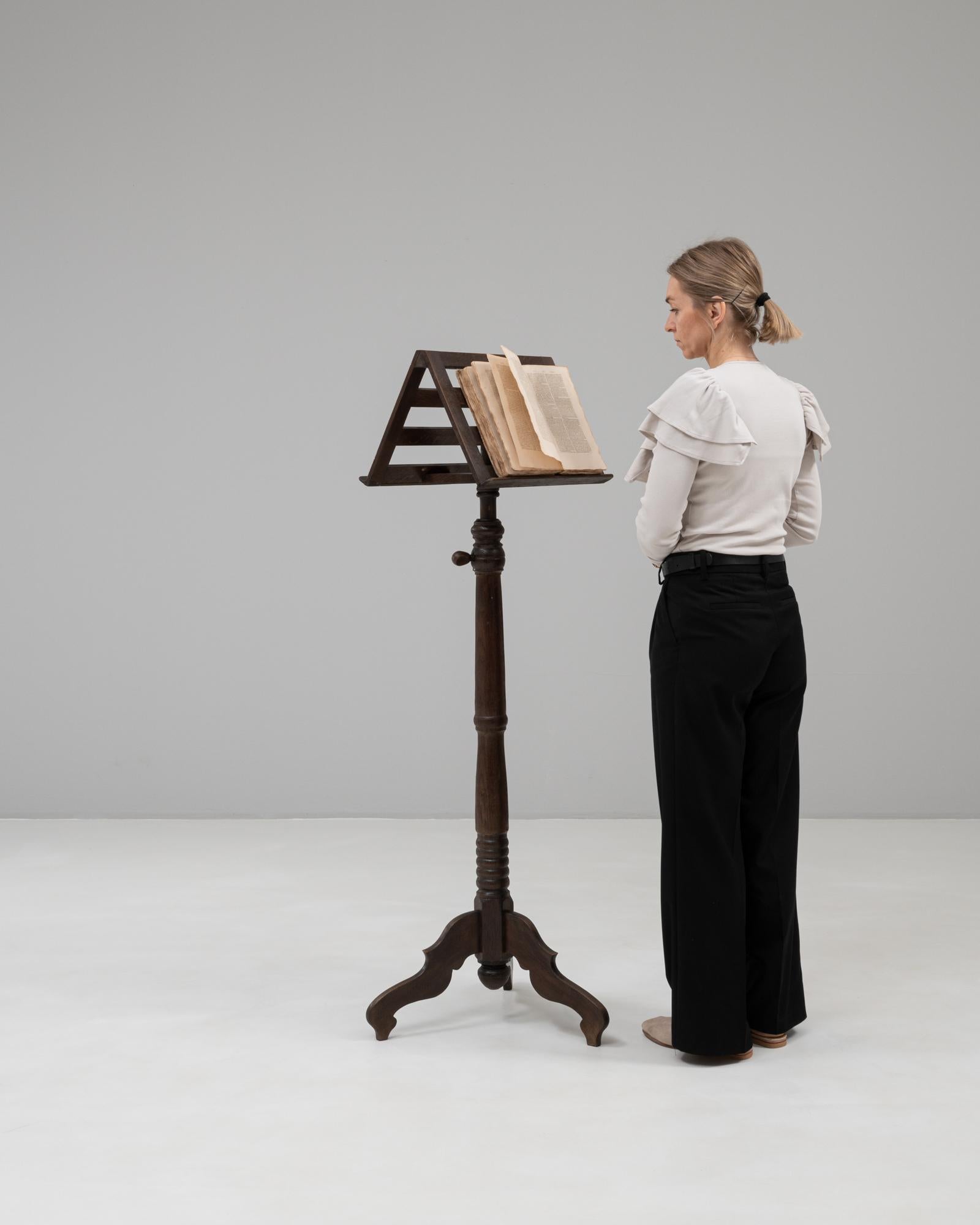 1900er Französisch hölzerne Notenständer im Angebot 2