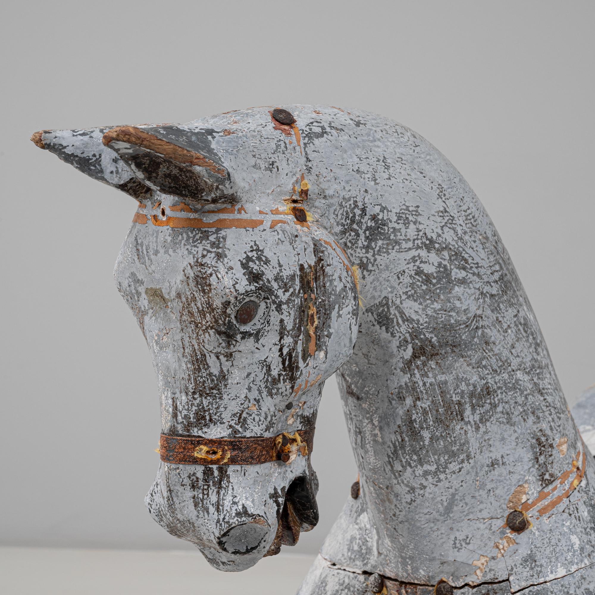 Cheval à bascule en bois français des années 1900 en vente 7