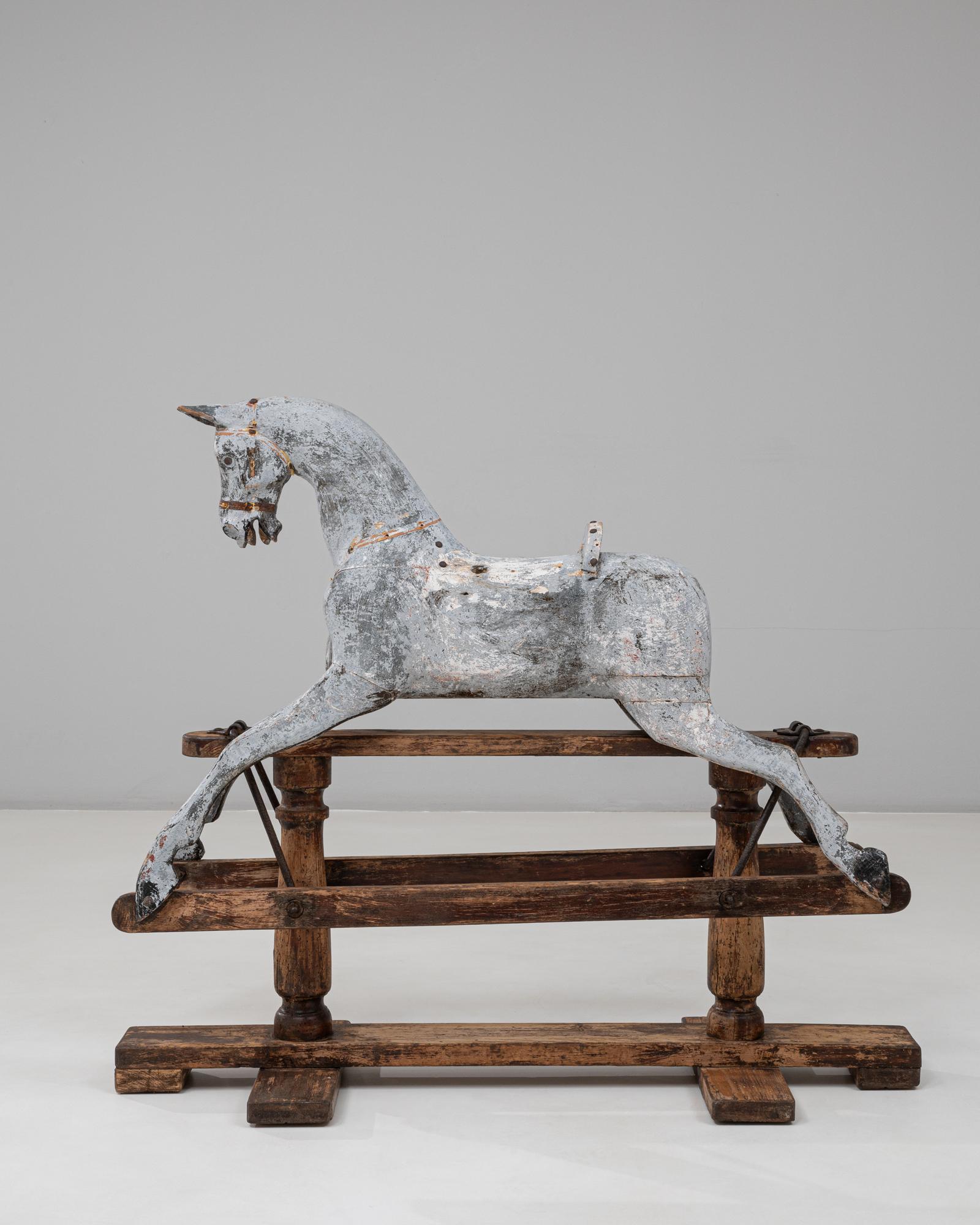 Cheval à bascule en bois français des années 1900 en vente 1