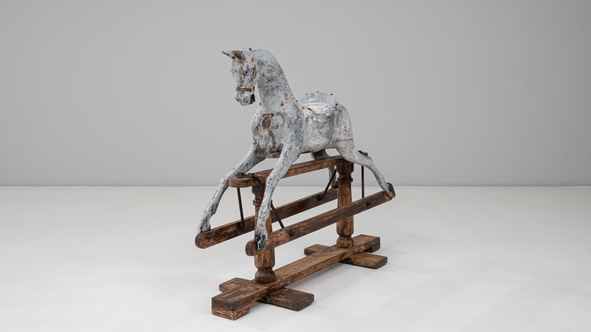 Cheval à bascule en bois français des années 1900 en vente 3
