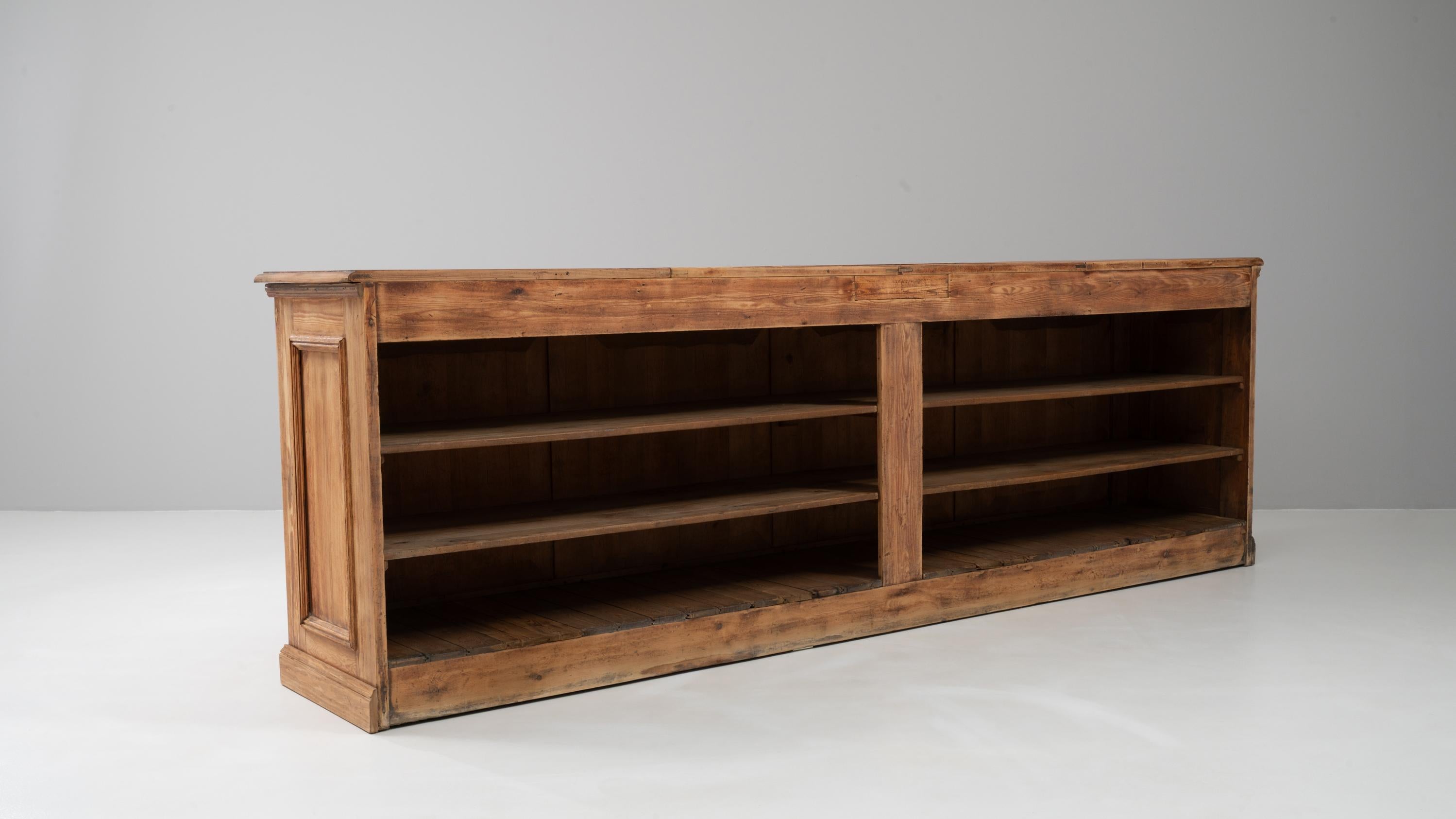 Bancone di legno francese del 1900 in vendita 6