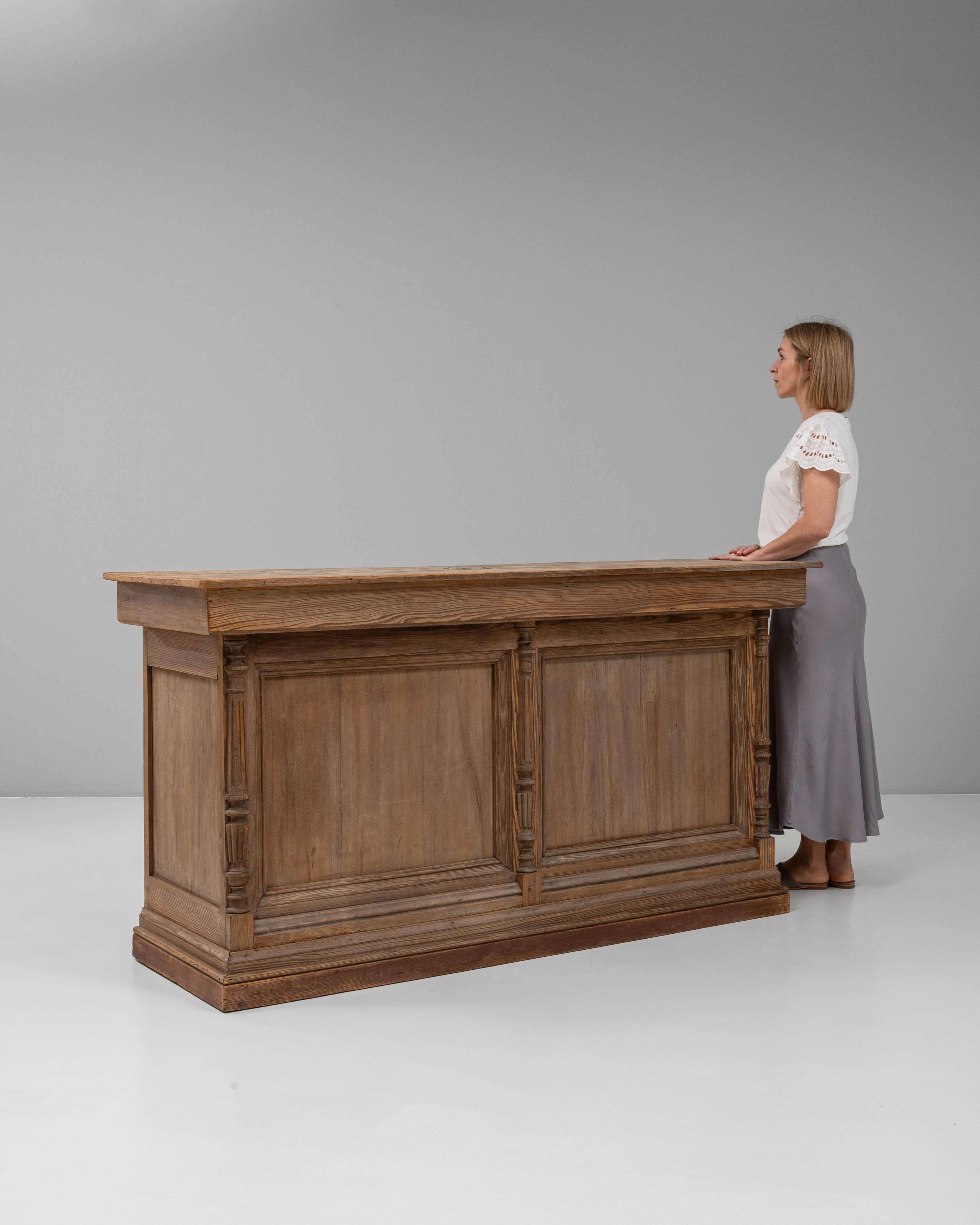 XX secolo Bancone di legno francese del 1900 in vendita