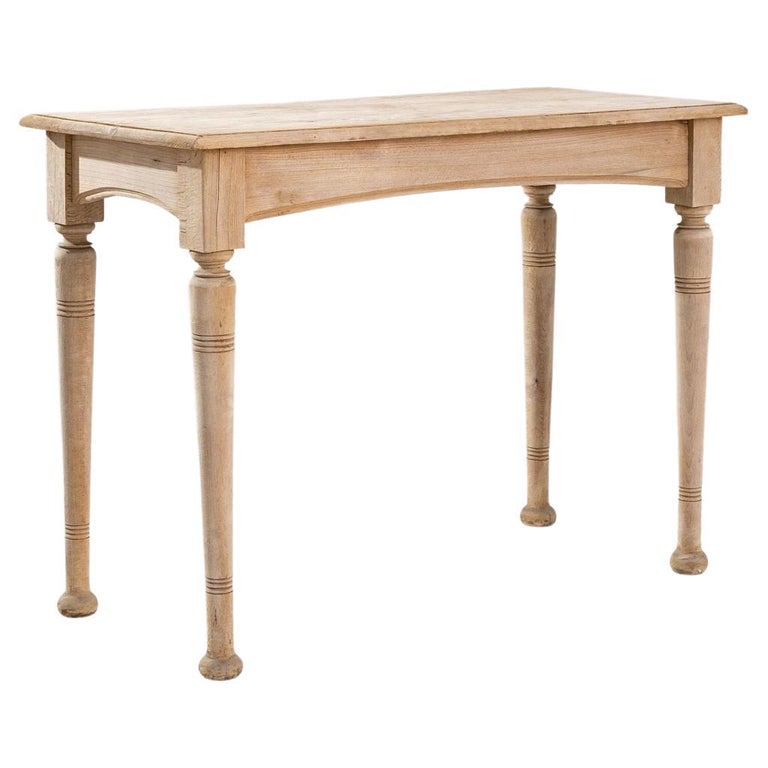 Des Table Table d'appoint en bois français des années 1900 En vente sur 1stDibs