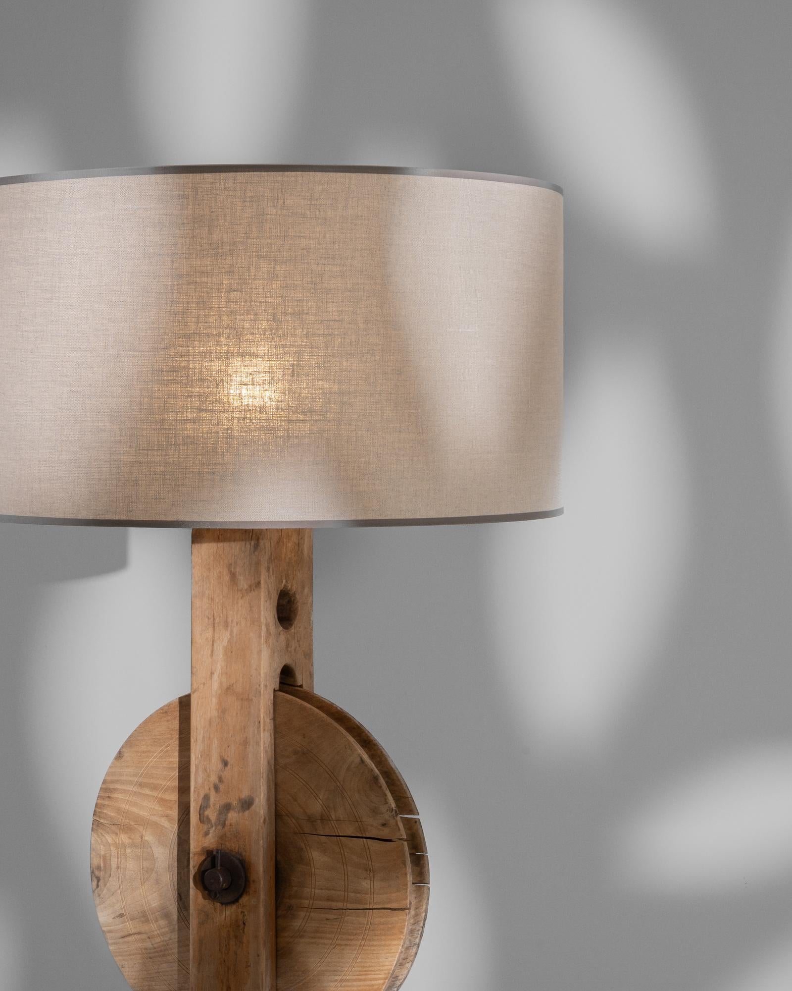 Lampe de table en bois française des années 1900 en vente 2