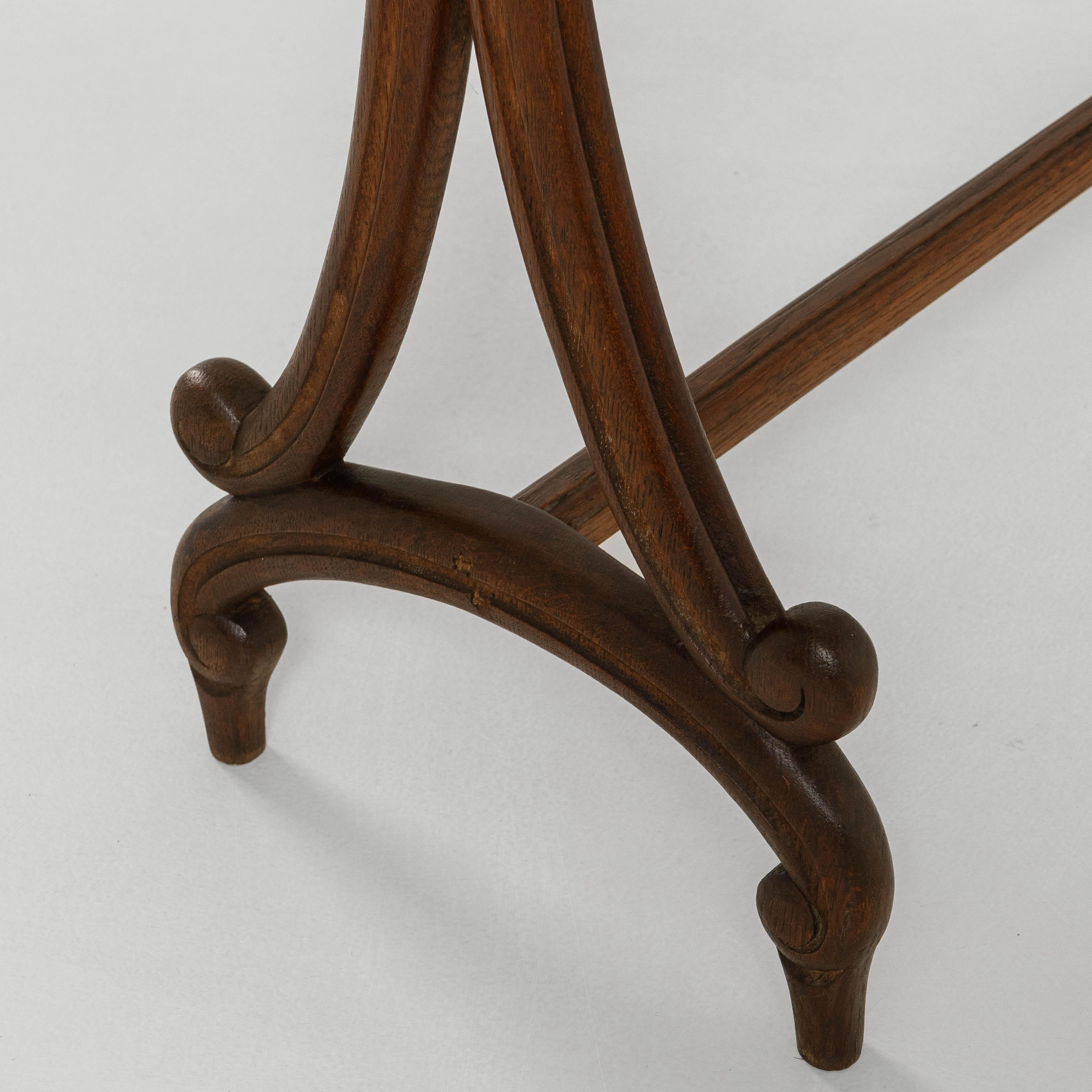 1900s French Wooden Towel Rack im Angebot 6