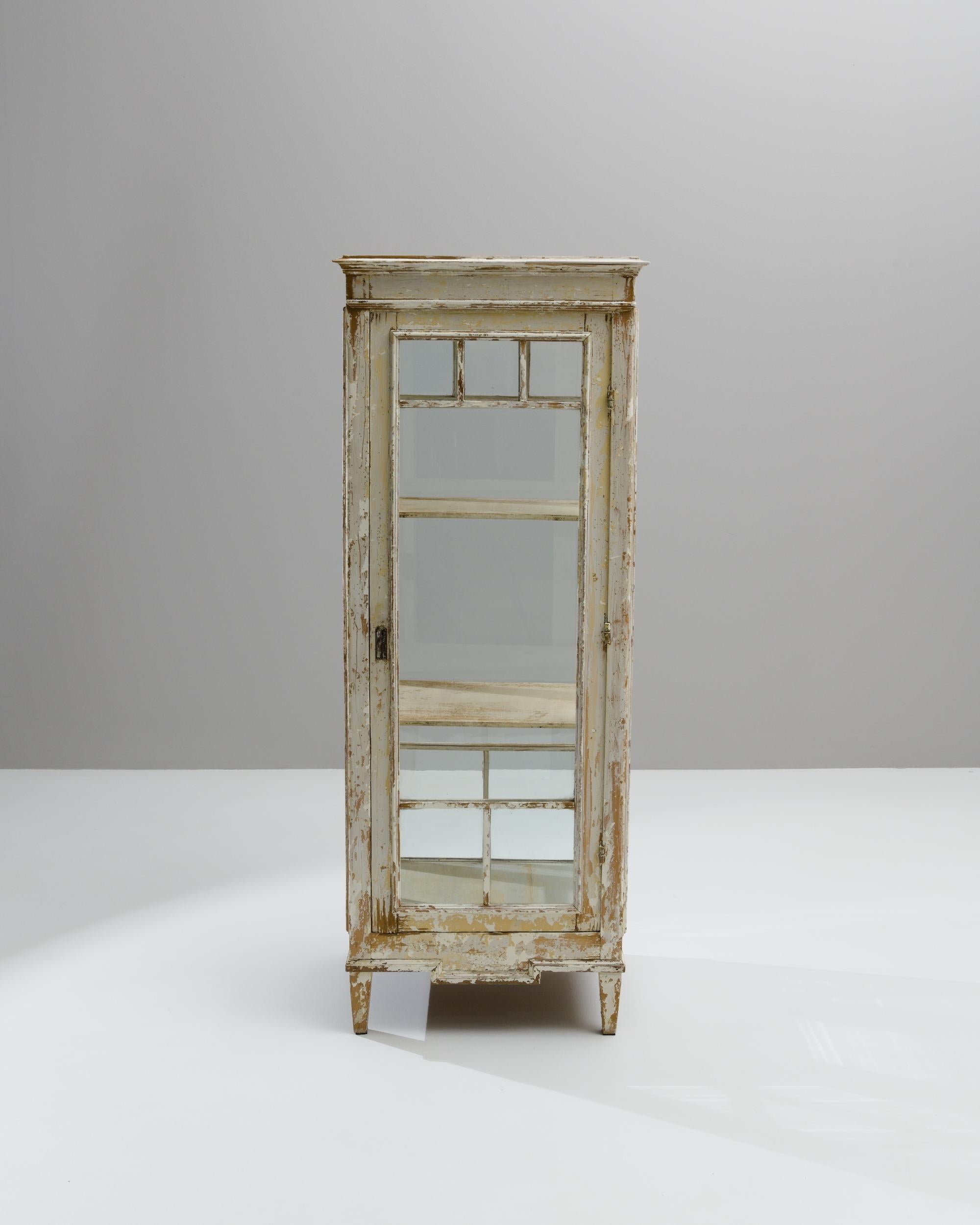 French Provincial 1900s French Wooden Vitrine 