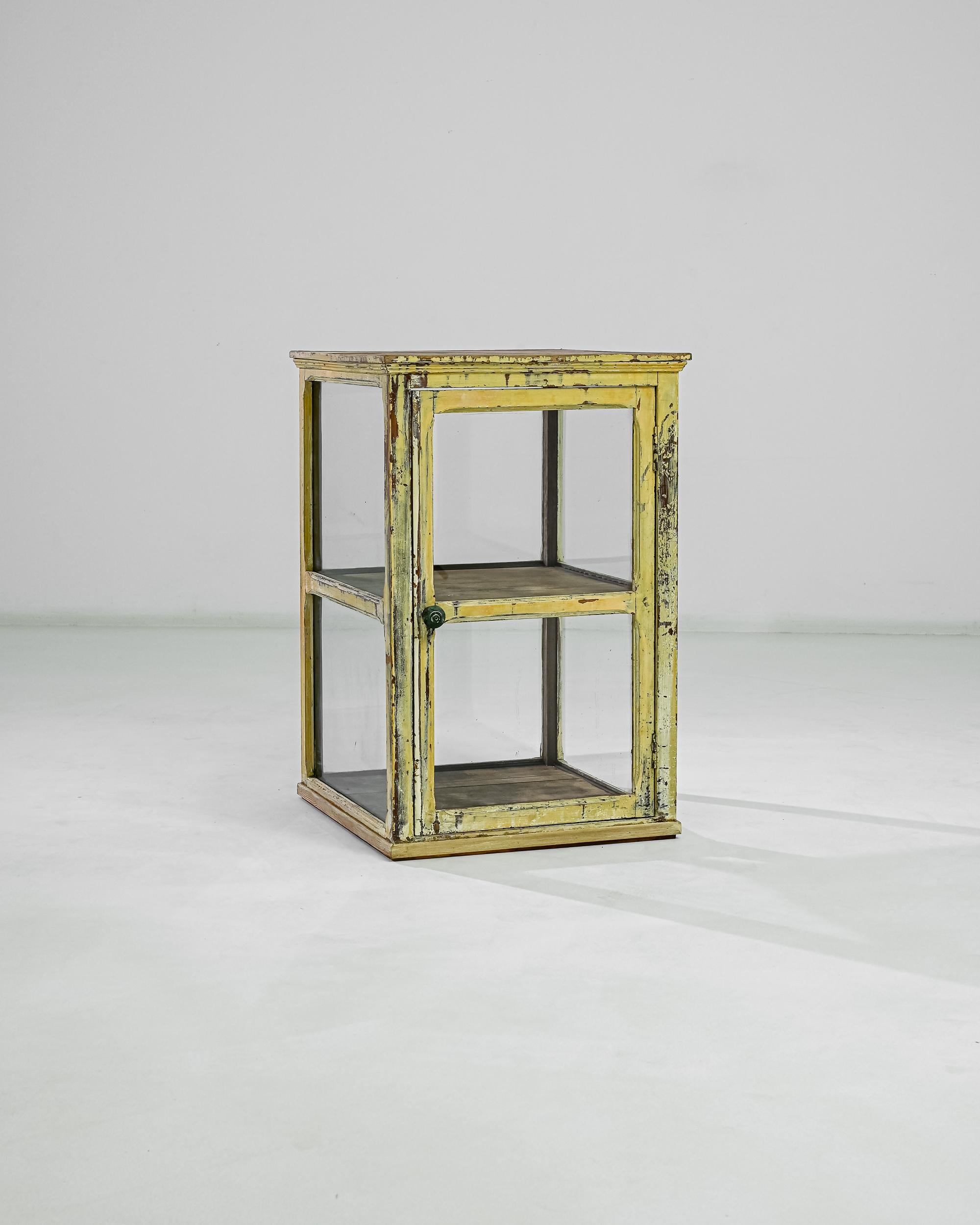 Patinated 1900s French Yellow Tabletop Vitrine