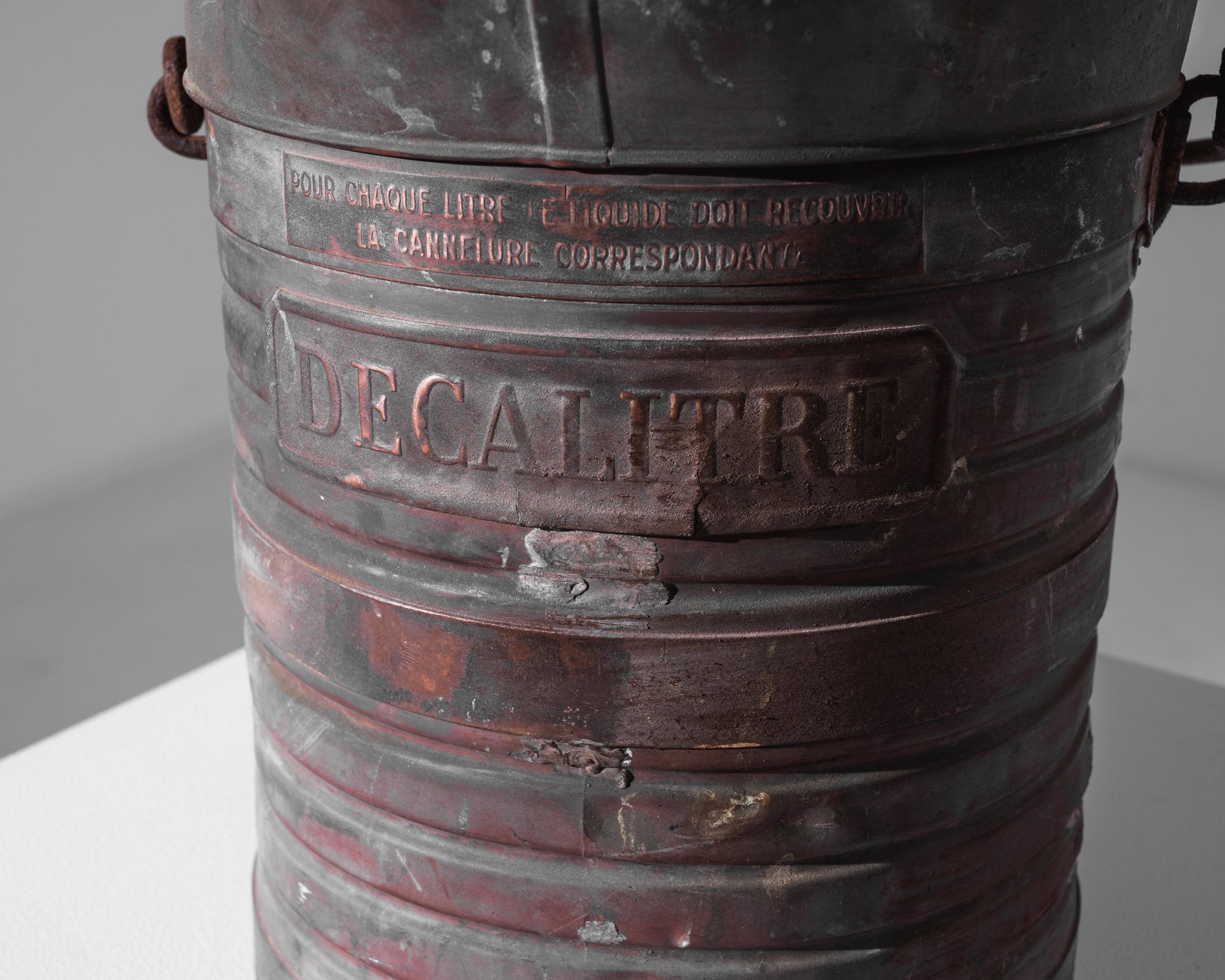 1900s French Zinc Bucket In Good Condition In High Point, NC