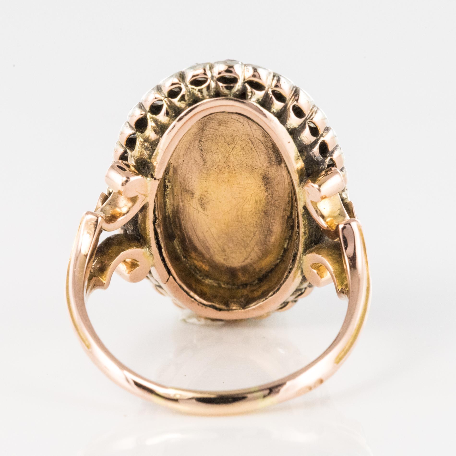 1900s Green Agate Rose-Cut Diamonds 18 Karat Rose Gold Ring For Sale 5