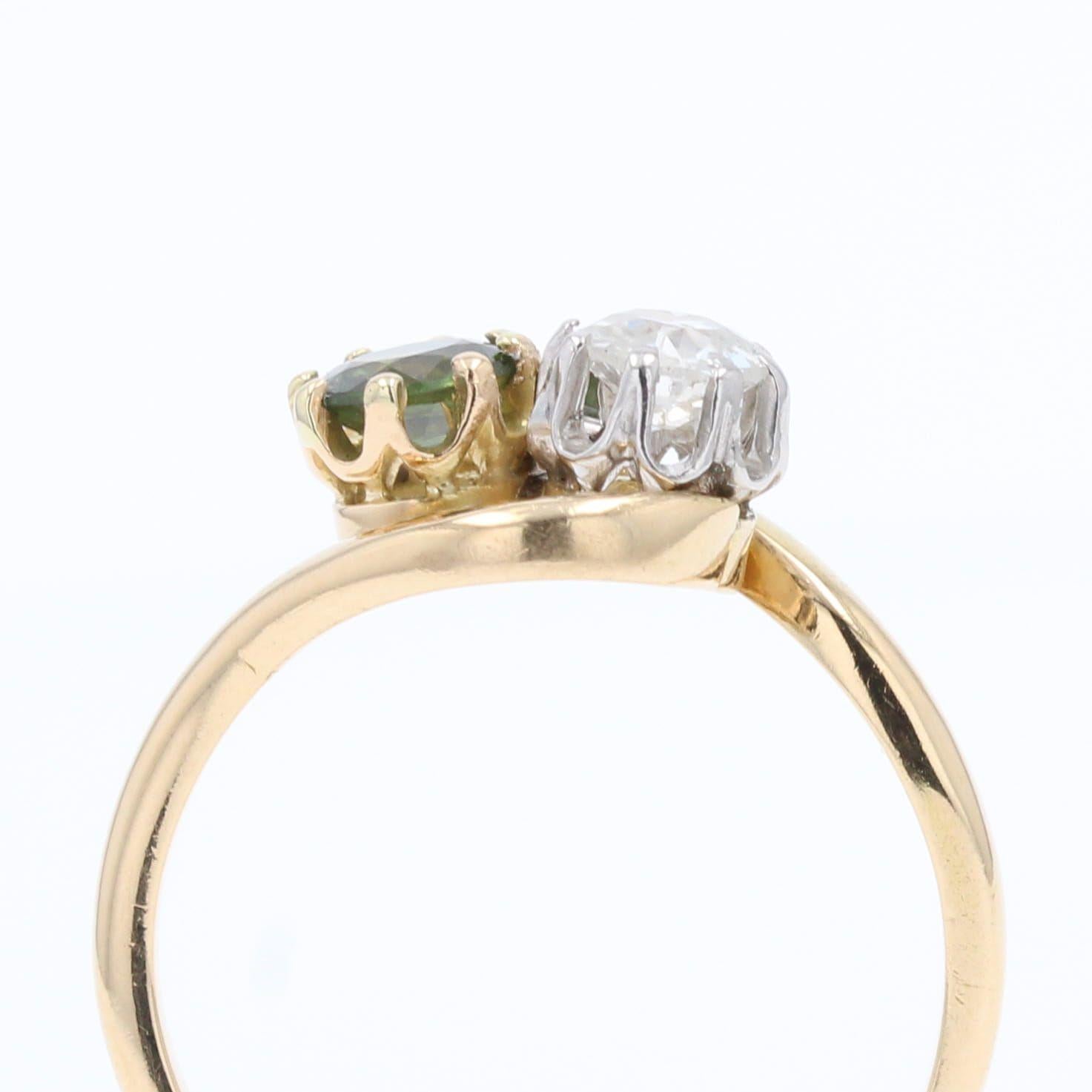 1900s Green Sapphire Diamond 18 Karat Yellow Gold You and Me Ring 6